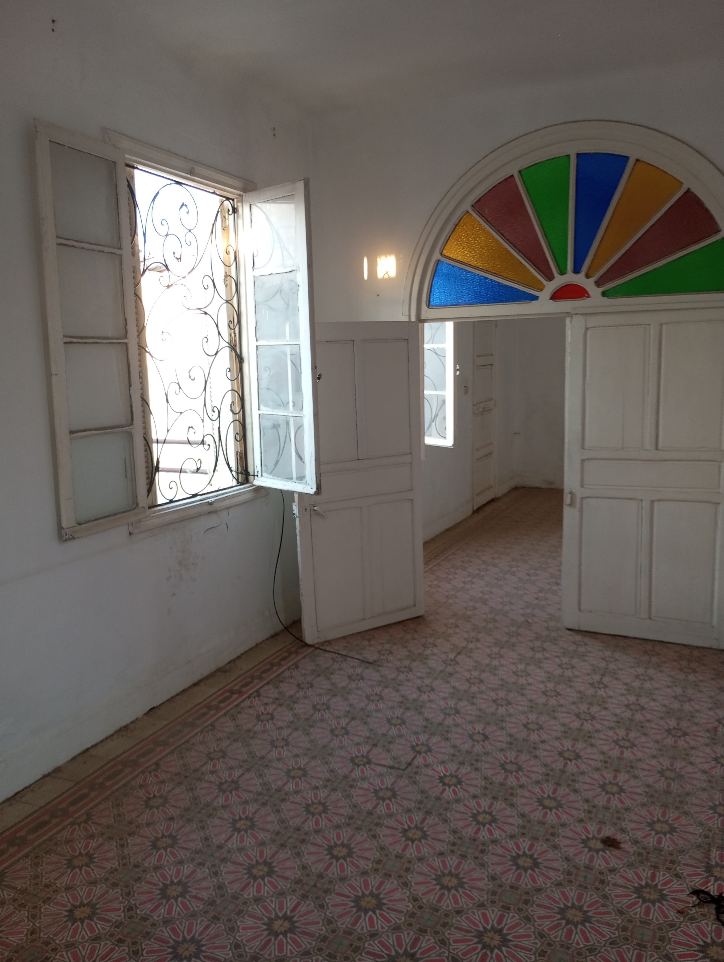 Bab Souika El Halfaouine Vente Maisons Maison arabe avec tage et local commercial