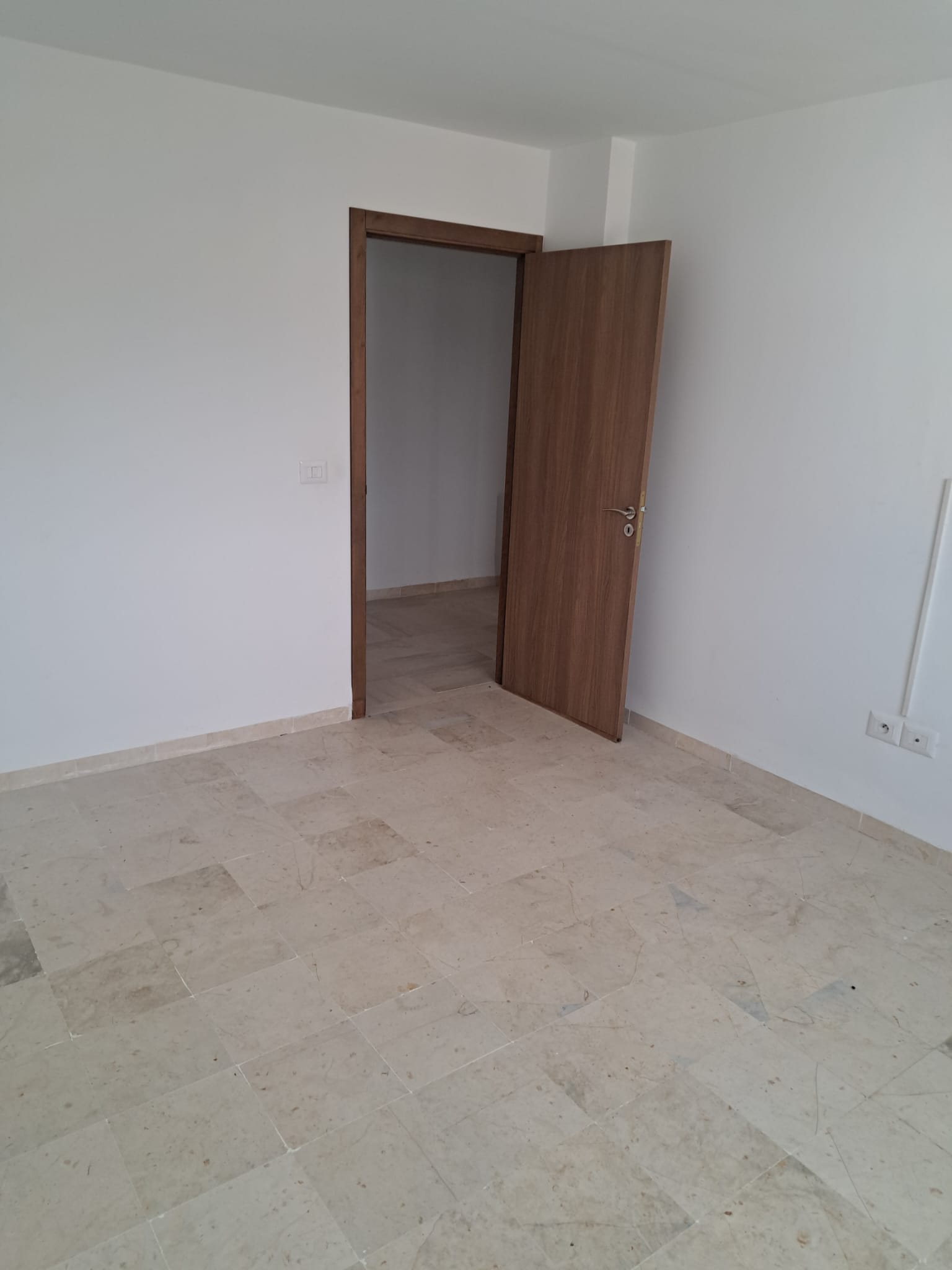 Hammam Chatt Borj Cedria Location Appart. 2 pices Superbe s2 residence avec ascenseur
