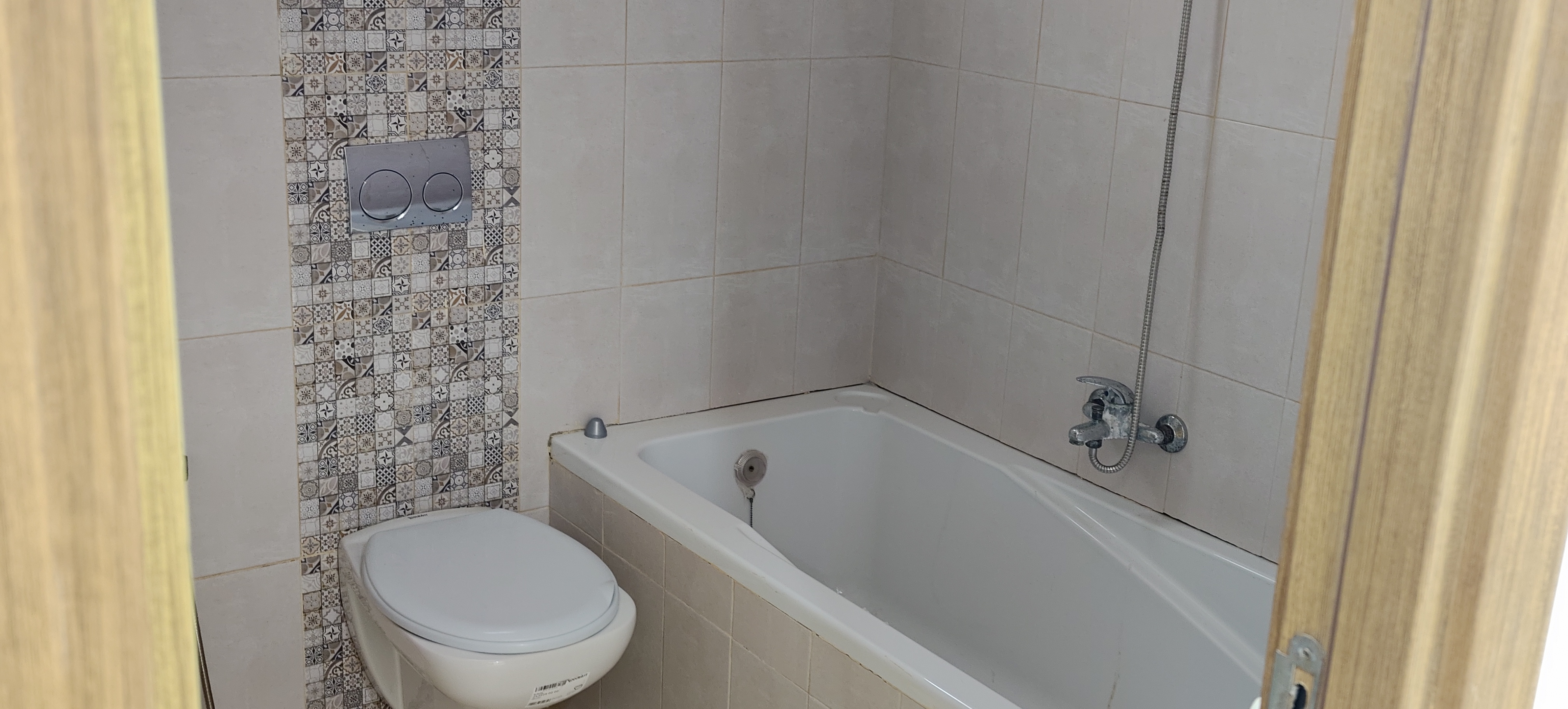 Akouda Chatt Meriem Vente Appart. 5 pices+ Appartement chatt mariem