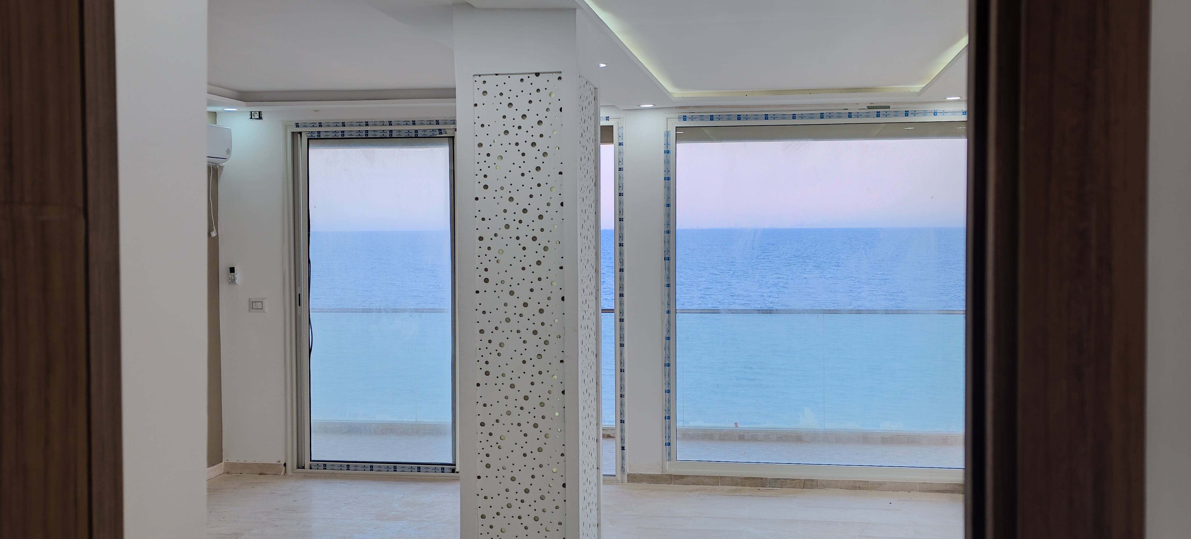 Akouda Chatt Meriem Vente Appart. 5 pices+ Appartement sur la mer