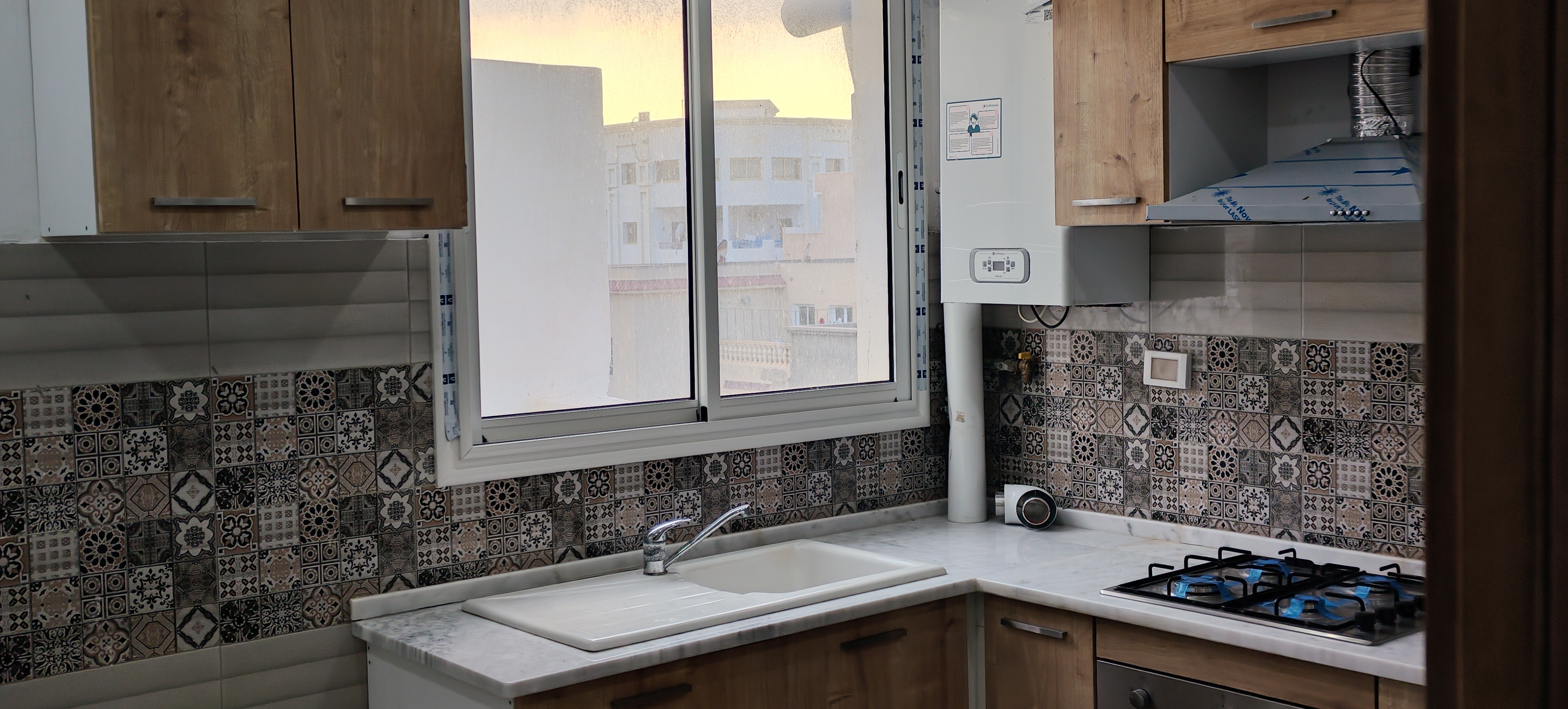 Akouda Chatt Meriem Vente Appart. 5 pices+ Appartement sur la mer
