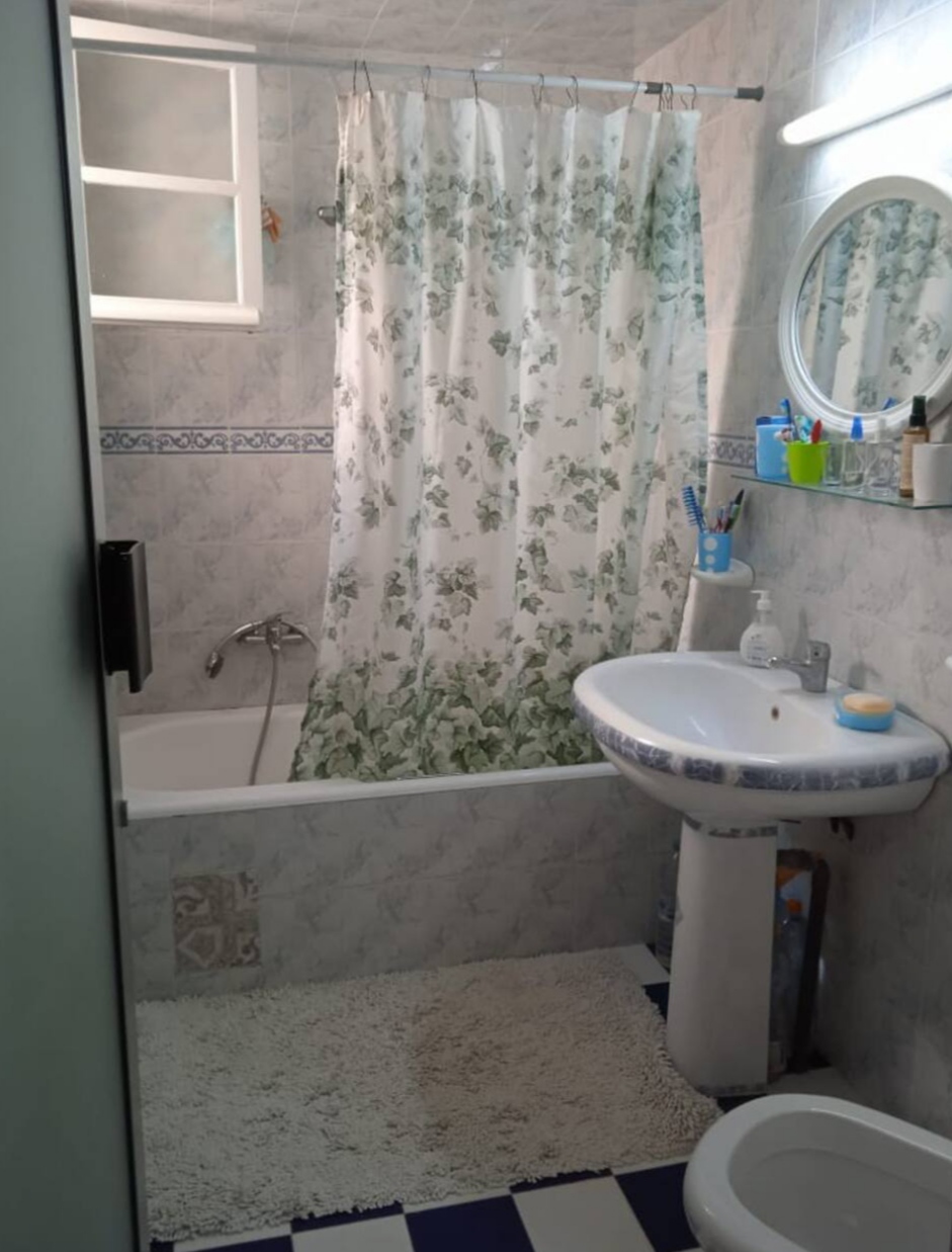 Beni Khiar El Maamoura Location Appart. 3 pices Maison pendant l'anne scolaire