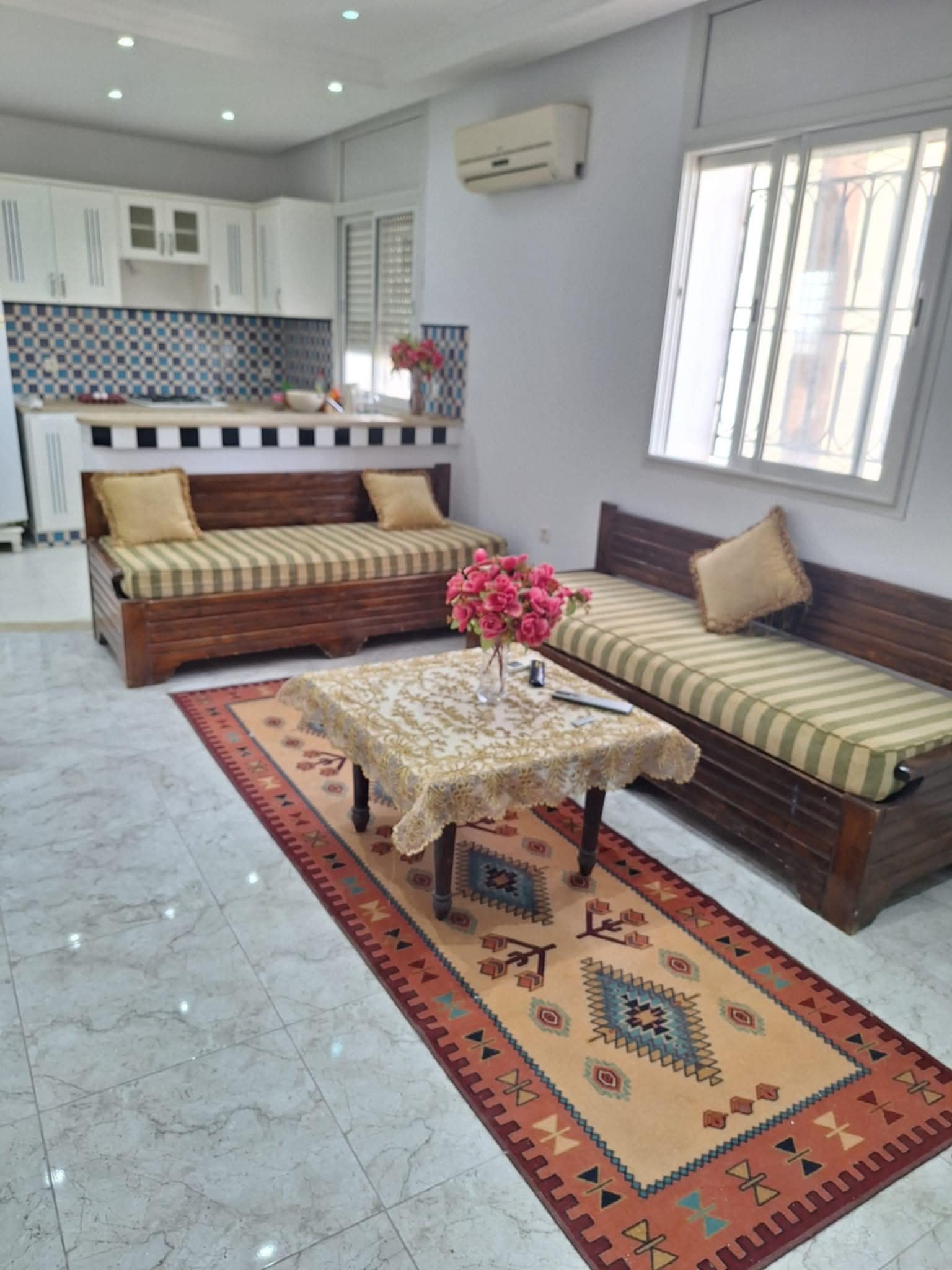 Dar Chaabane Elfehri Dar Chaabane Plage Location Appart. 1 pice Studio meubl prs du collge l'idale