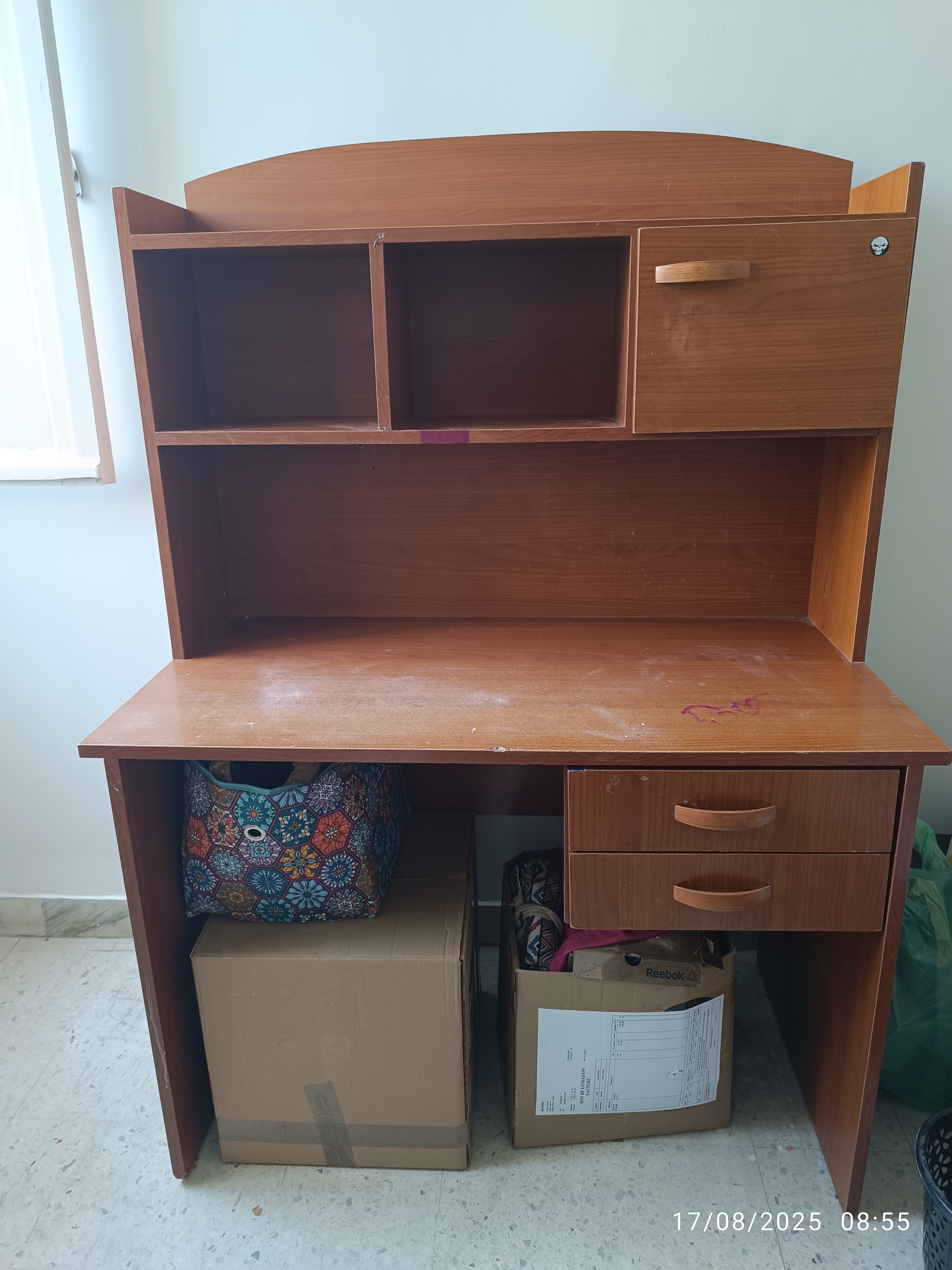 El Menzah El Manar 2 Meubles d'enfant bureaux Bureau enfant occasion