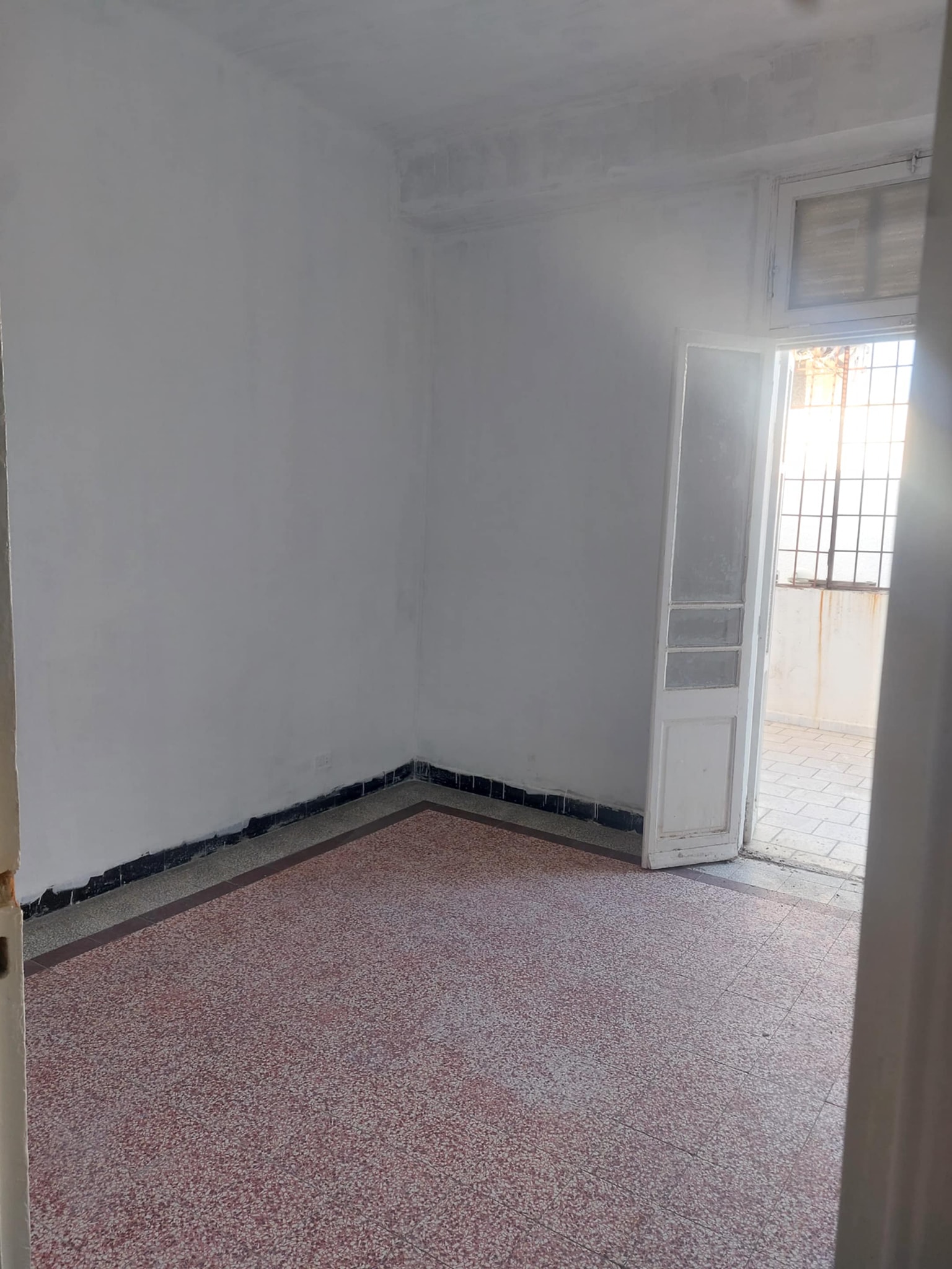 Sidi El Bechir Sidi El Bechir Location Appart. 3 pices Un salon plus 2 chambres