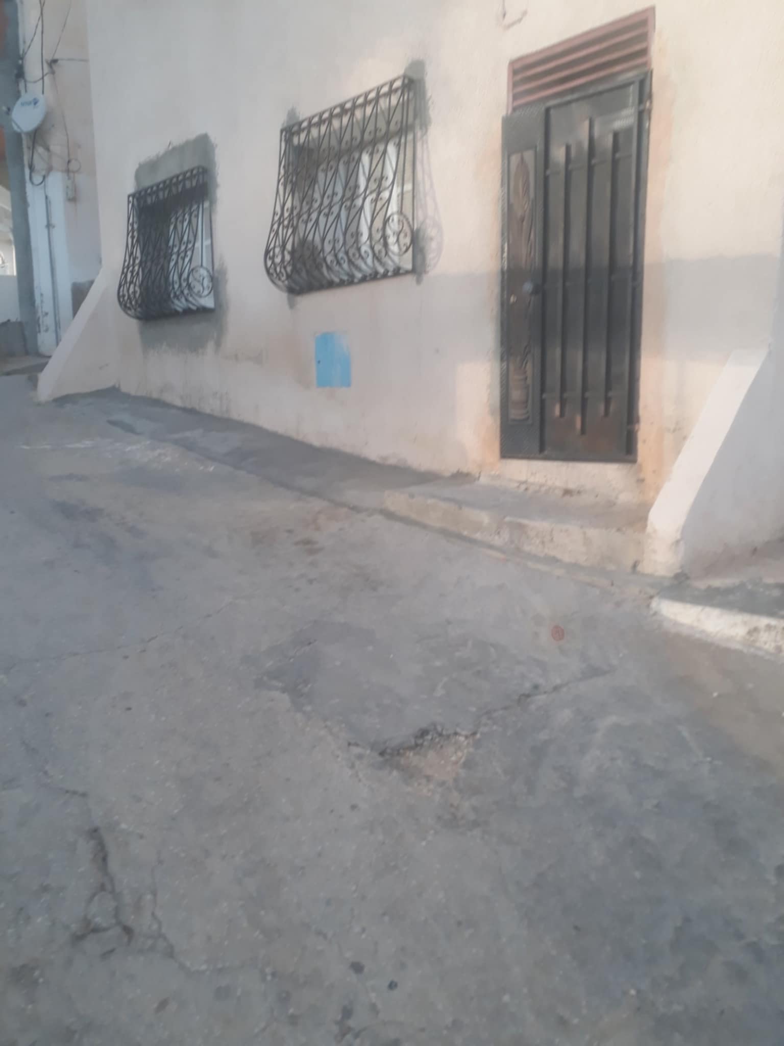 Le Kef Est Le Kef Vente Appart. 3 pices Maison situe  place ali ben aissa kef