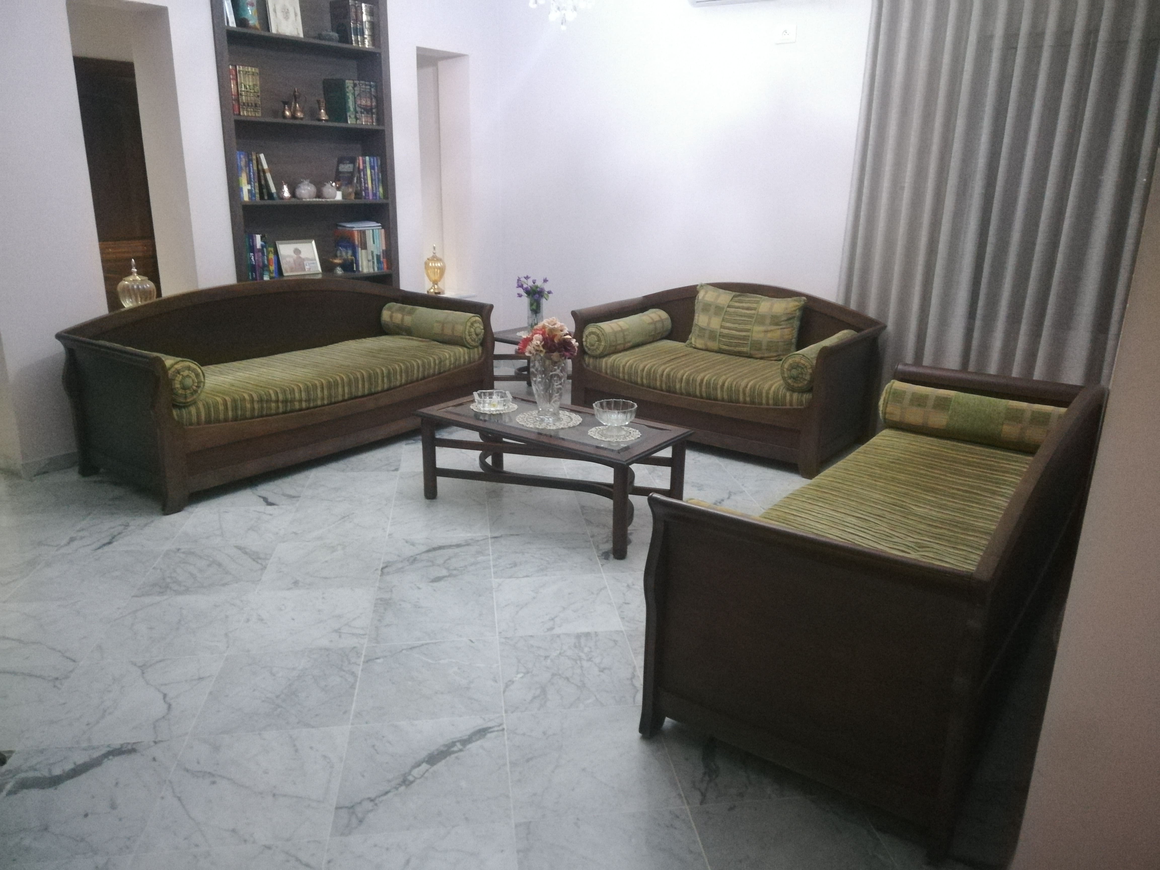 Bou Mhel El Bassatine Cite El Amen Salon - Salle  manger  Salons Salon sjour en bois massif