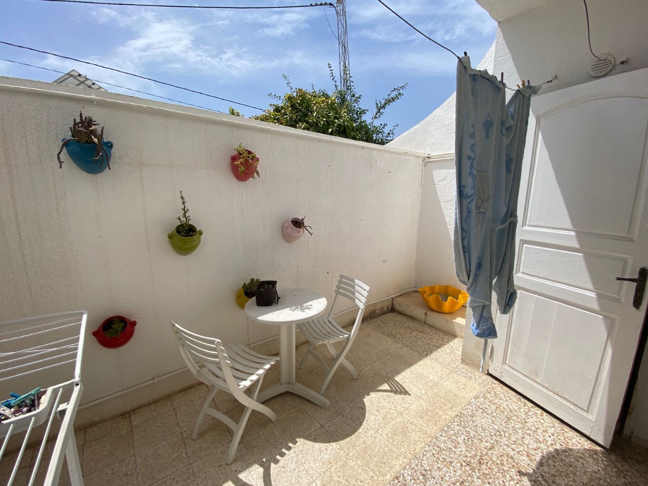 Raoued Cite El Ghazala 1 Vente Appart. 2 pices Rdc de villa a ghazala