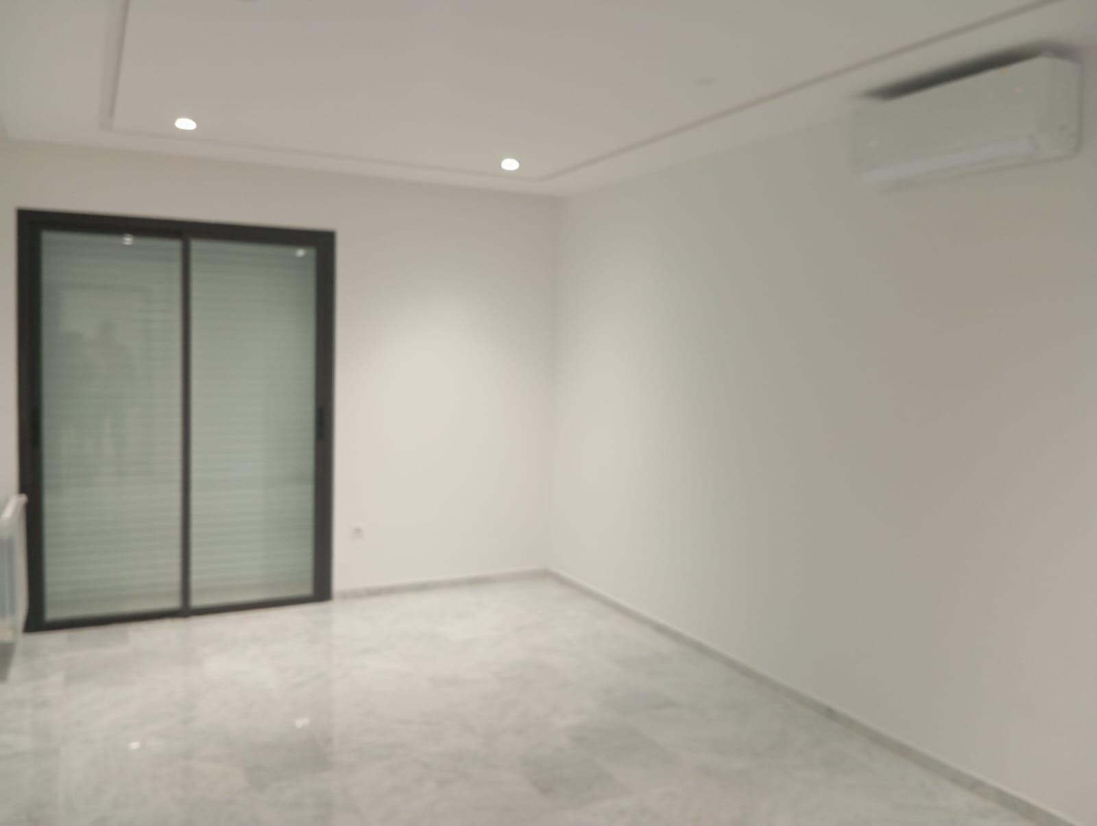La Marsa El Aouina Location Appart. 2 pices Apprt splus 1 ain zaghouene