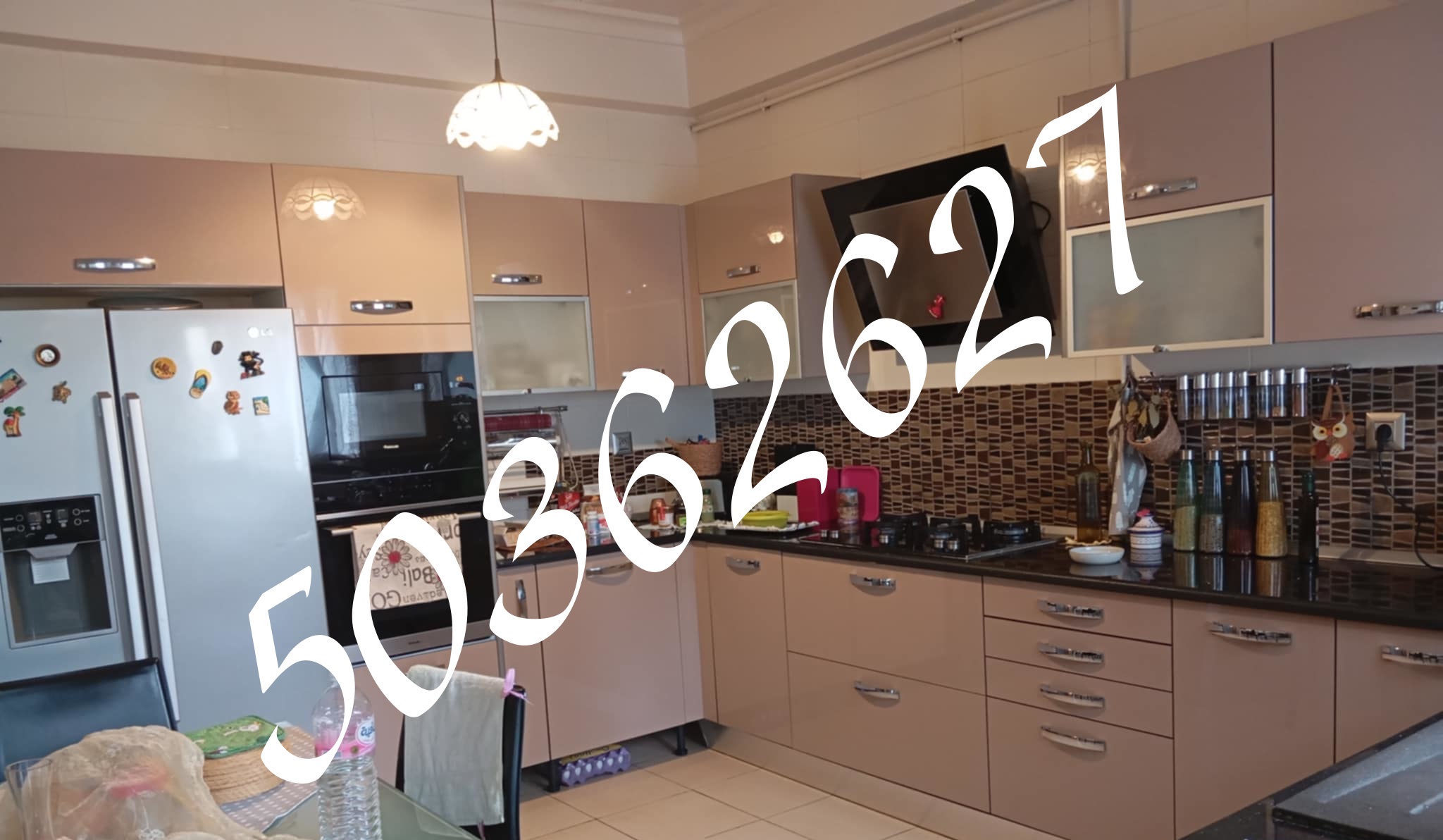 La Marsa El Aouina Vente Appart. 4 pices Appt s plus 3 dans une petite rsidence