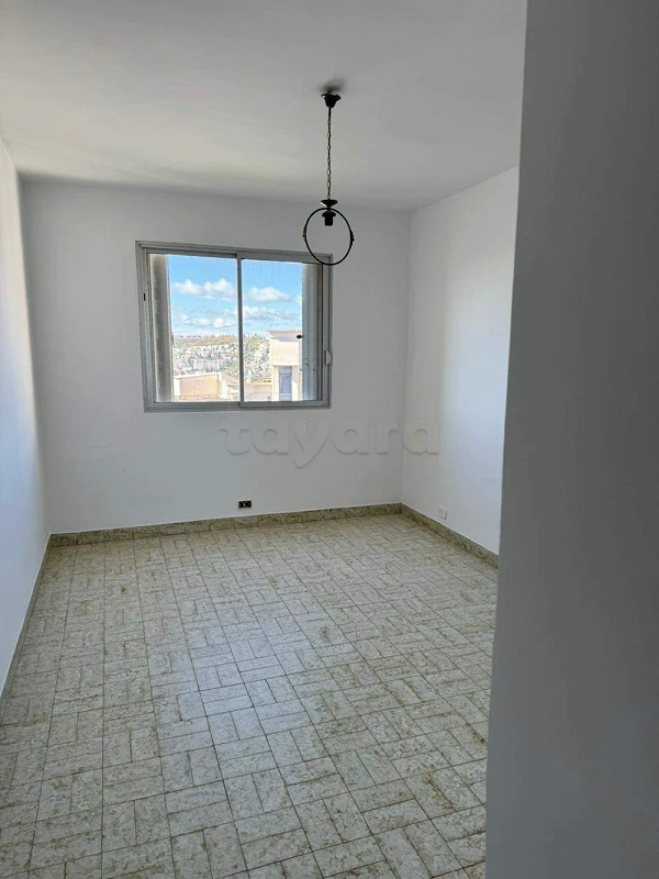 Ariana Ville El Menzah 7 Location Appart. 4 pices S plus 3 a el manzah 7 wb3651