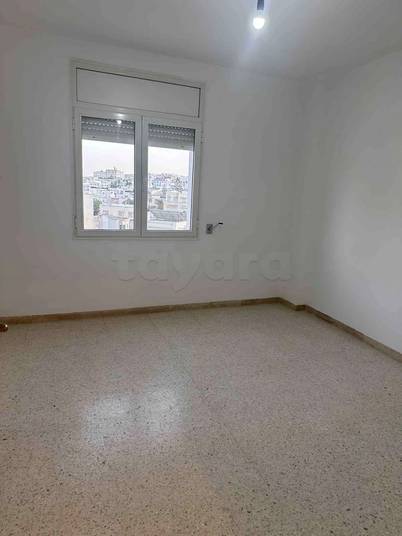 Ariana Ville Cite Ennasr 2 Location Appart. 4 pices S plus 3 a ennasr 2 wb4280