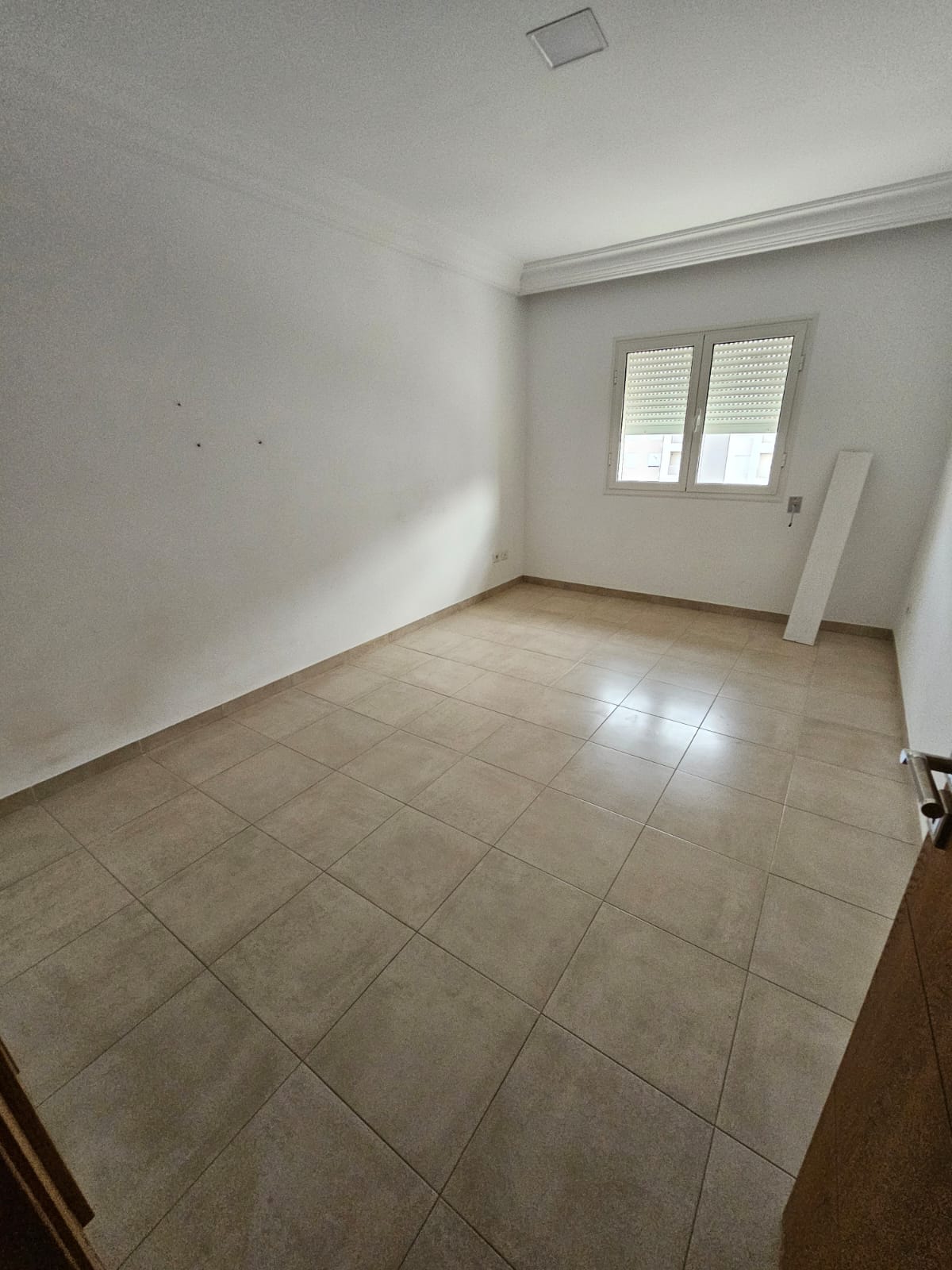 Ain Zaghouan Ain Zaghouan Location Appart. 3 pices Un spacieux s plus deux  l'aouina