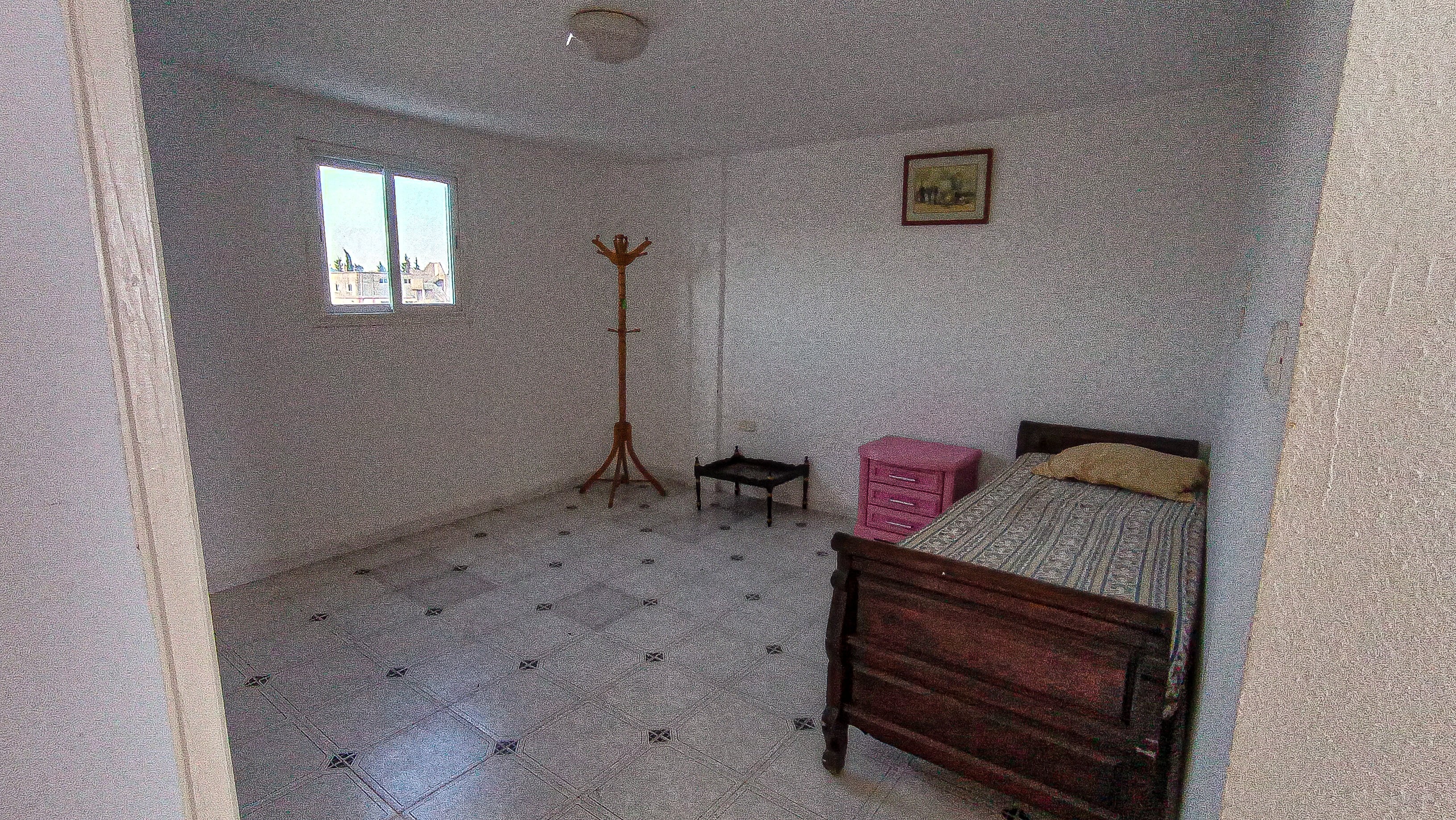 Mannouba La Mannouba Location Appart. 2 pices Studio meubl  2p et hall