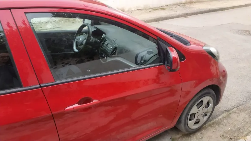 Mannouba La Mannouba Kia Picanto Belle kia picanto rouge
