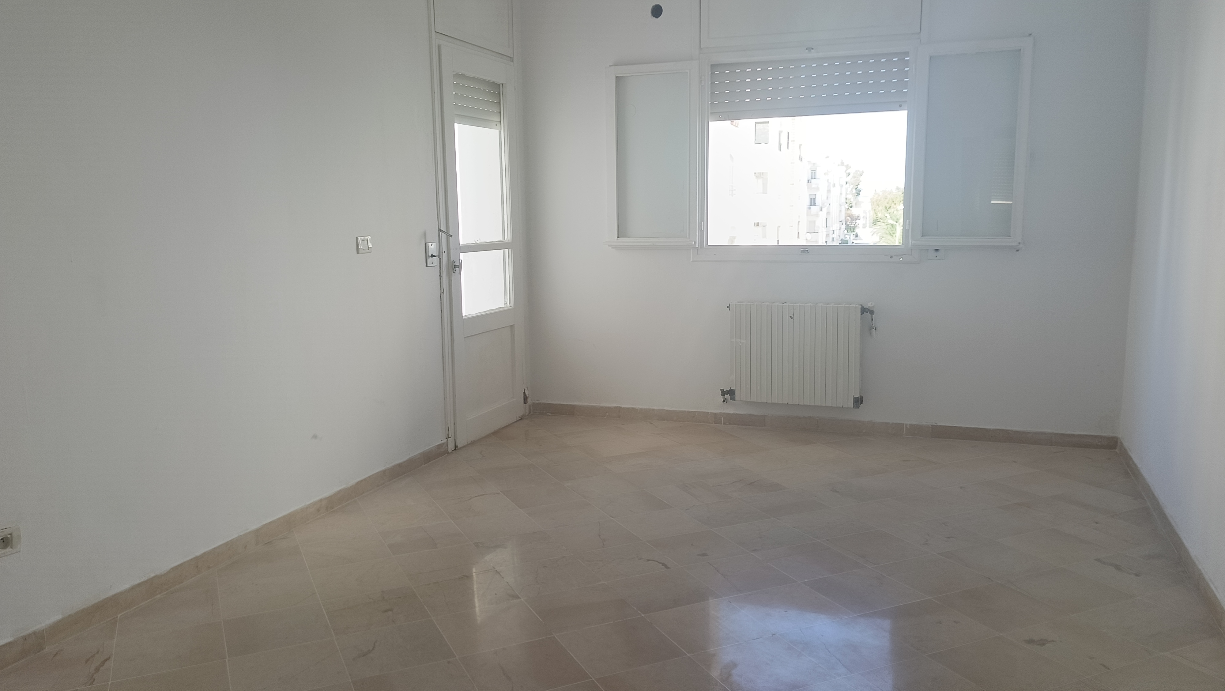 Ezzahra Ezzahra Vente Appart. 3 pices Appartement 2chambres et salon