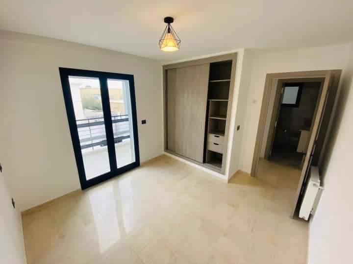 La Soukra La Soukra Vente Appart. 2 pices Appartement s2  la soukra rue du parc