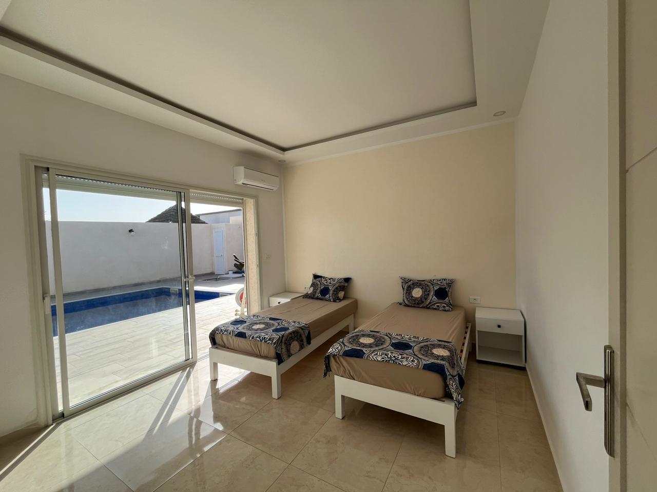Djerba - Houmet Essouk Djerba  Vente Appart. 3 pices Villa s3  tezdaine djerba