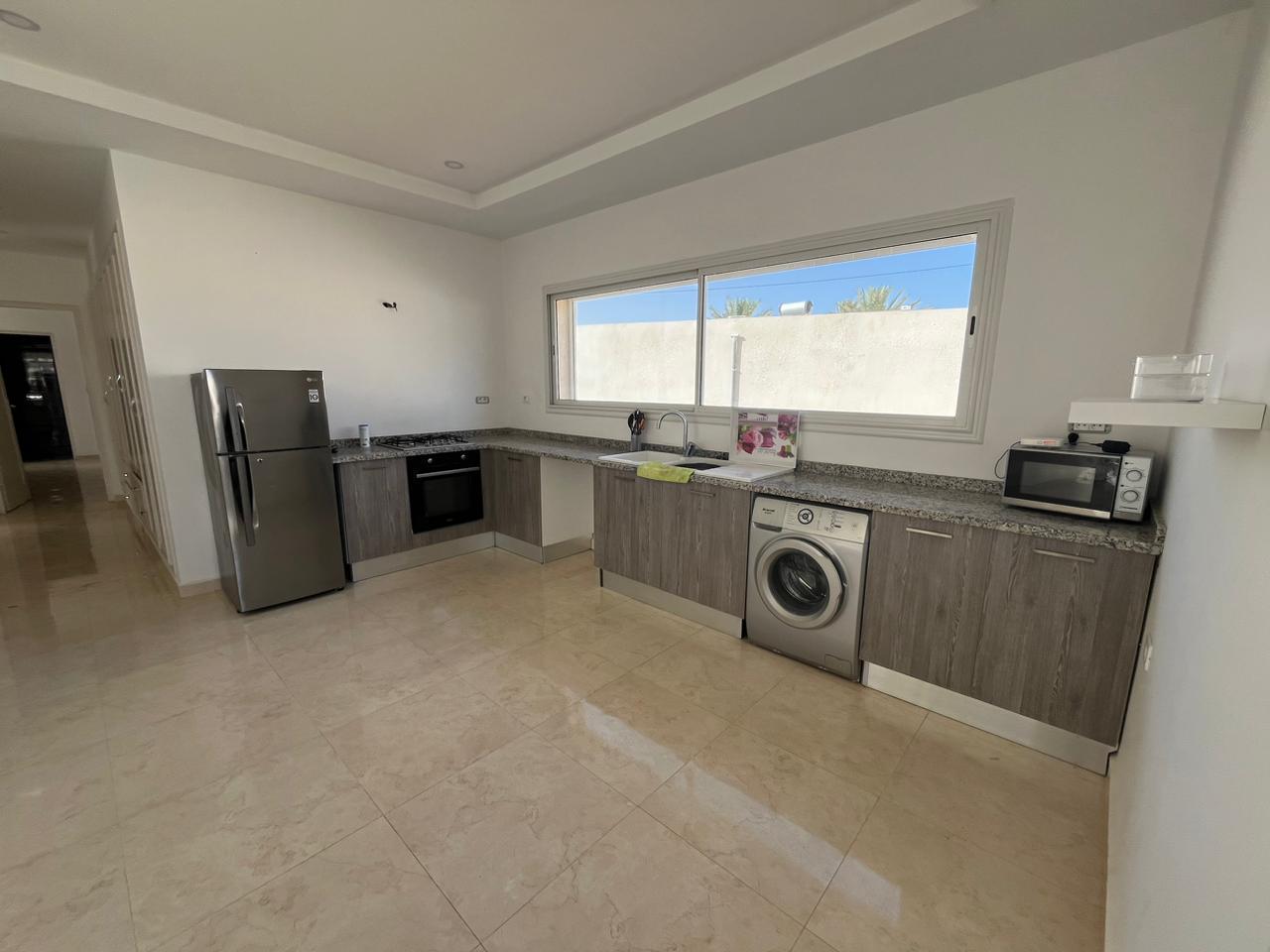 Djerba - Houmet Essouk Djerba  Vente Appart. 3 pices Villa s3  tezdaine djerba