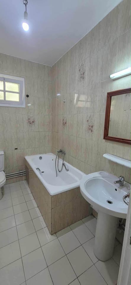 La Marsa Berge Du Lac Vente Appart. 3 pices Appartement s3  lac 1tunis