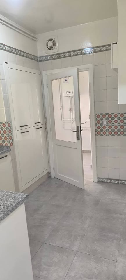 Ezzahra Ezzahra Vente Appart. 2 pices Appartement s2  centre ville zahra