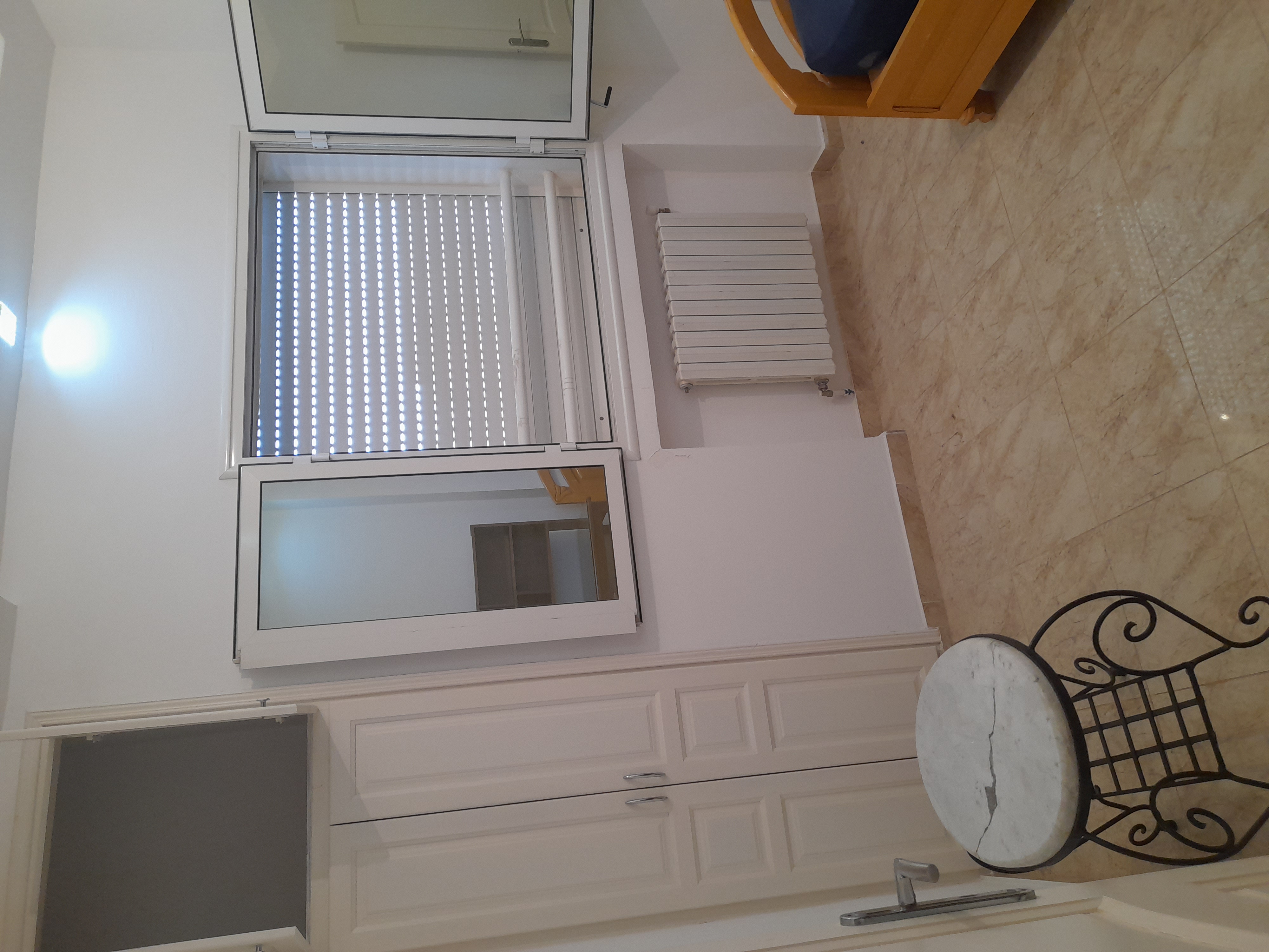 Hammam Chatt&nbsp;Borj Cedria&nbsp;Location&nbsp;Appart. 3 pi�ces&nbsp;Une chambre individuelle dans un appartement