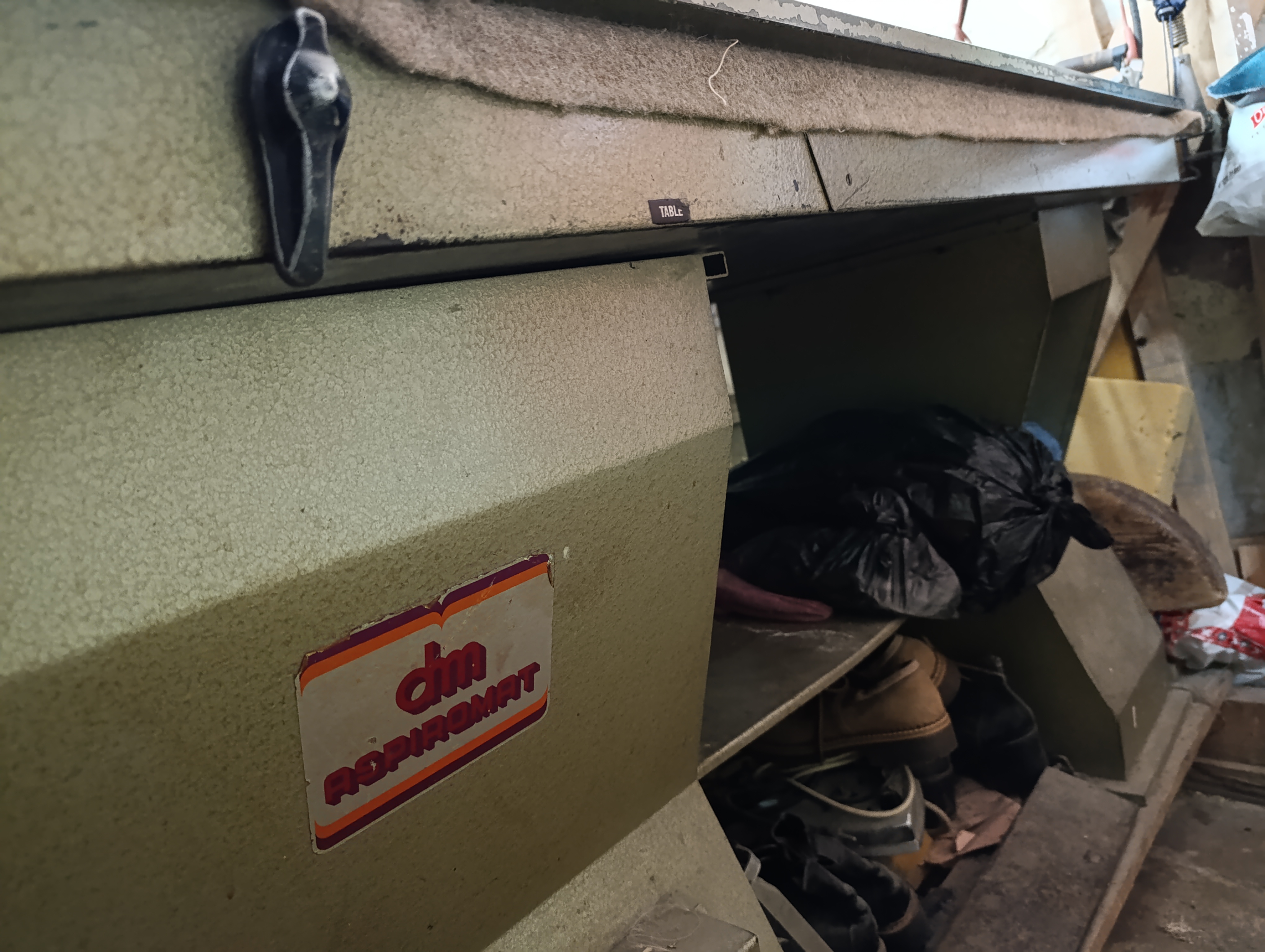 Bab Bhar Republique Autre Autre Table de repassage