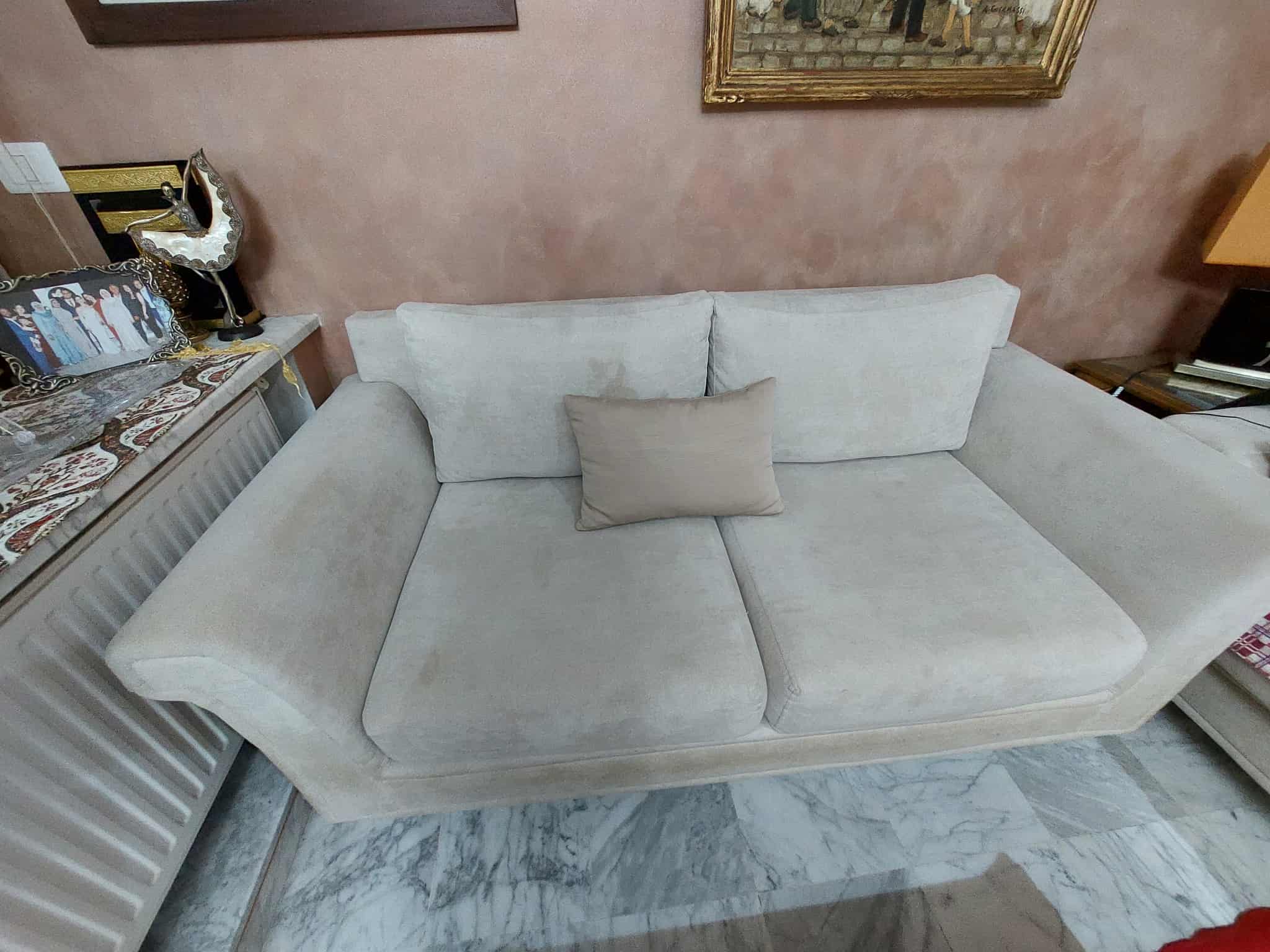 Le Bardo Le Bardo Salon - Salle  manger  Salons Salon 2 sofas en beige clair avec table basse
