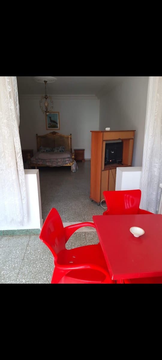 Cite El Khadra Cite El Khadra Location Appart. 1 pice Studio s0 trs propre meubl a cit khadhra