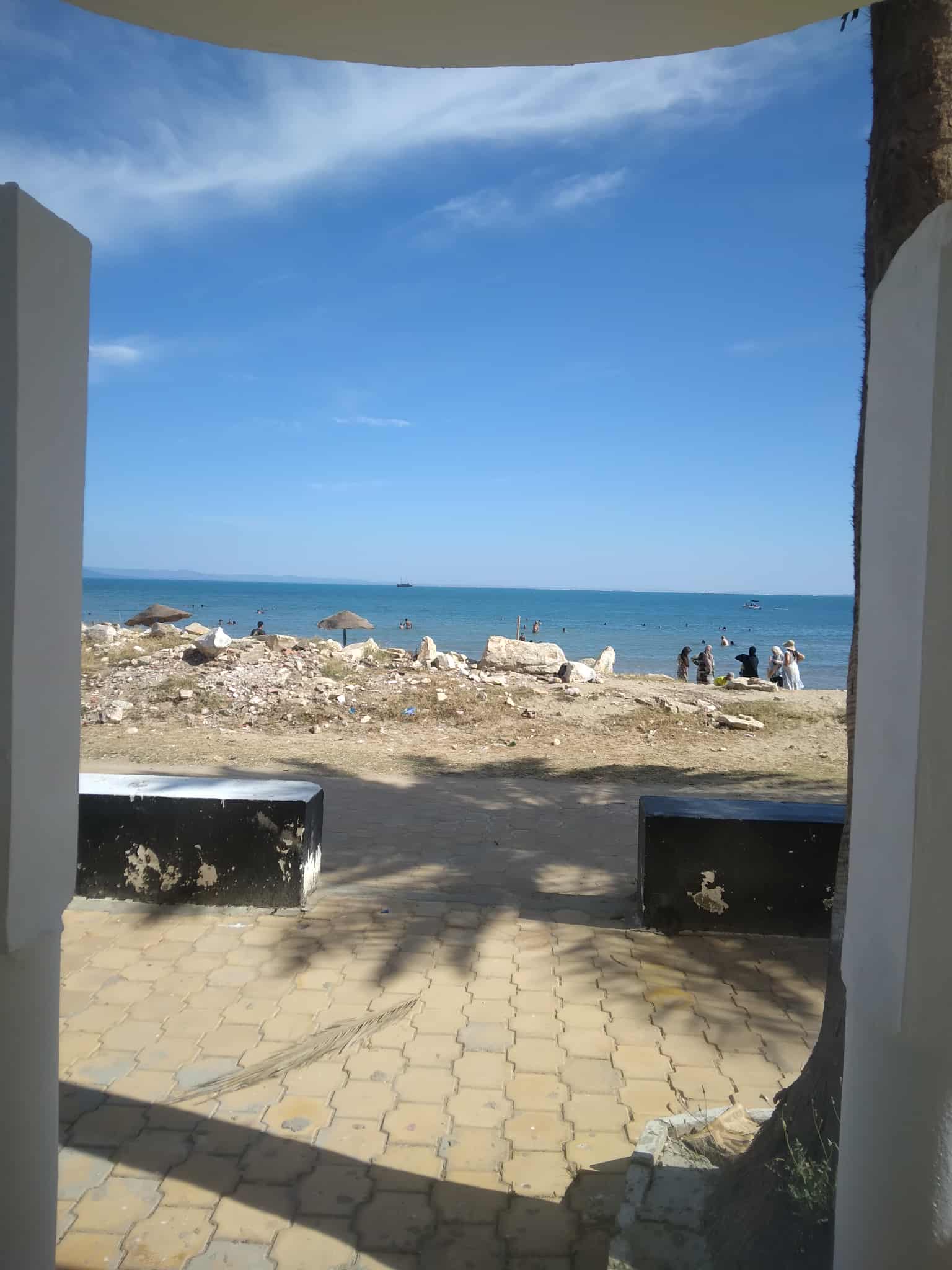 El Kram Le Kram Est Location Appart. 3 pices Grand rez de chaussee vue sur mer au kram