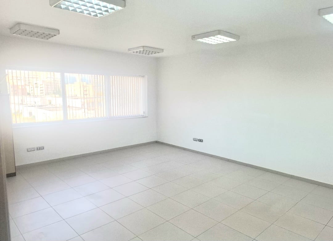 La Marsa Berge Du Lac Location Appart. 5 pices+ Luxueux bureau de 185 m2 au lac2