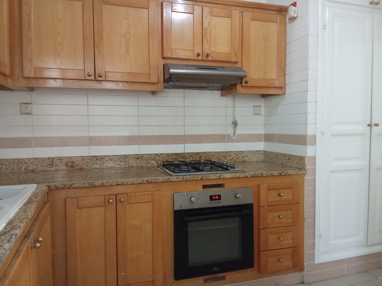 Cite El Khadra Zone urbaine nord Location Appart. 3 pices S2 zone urbaine nord