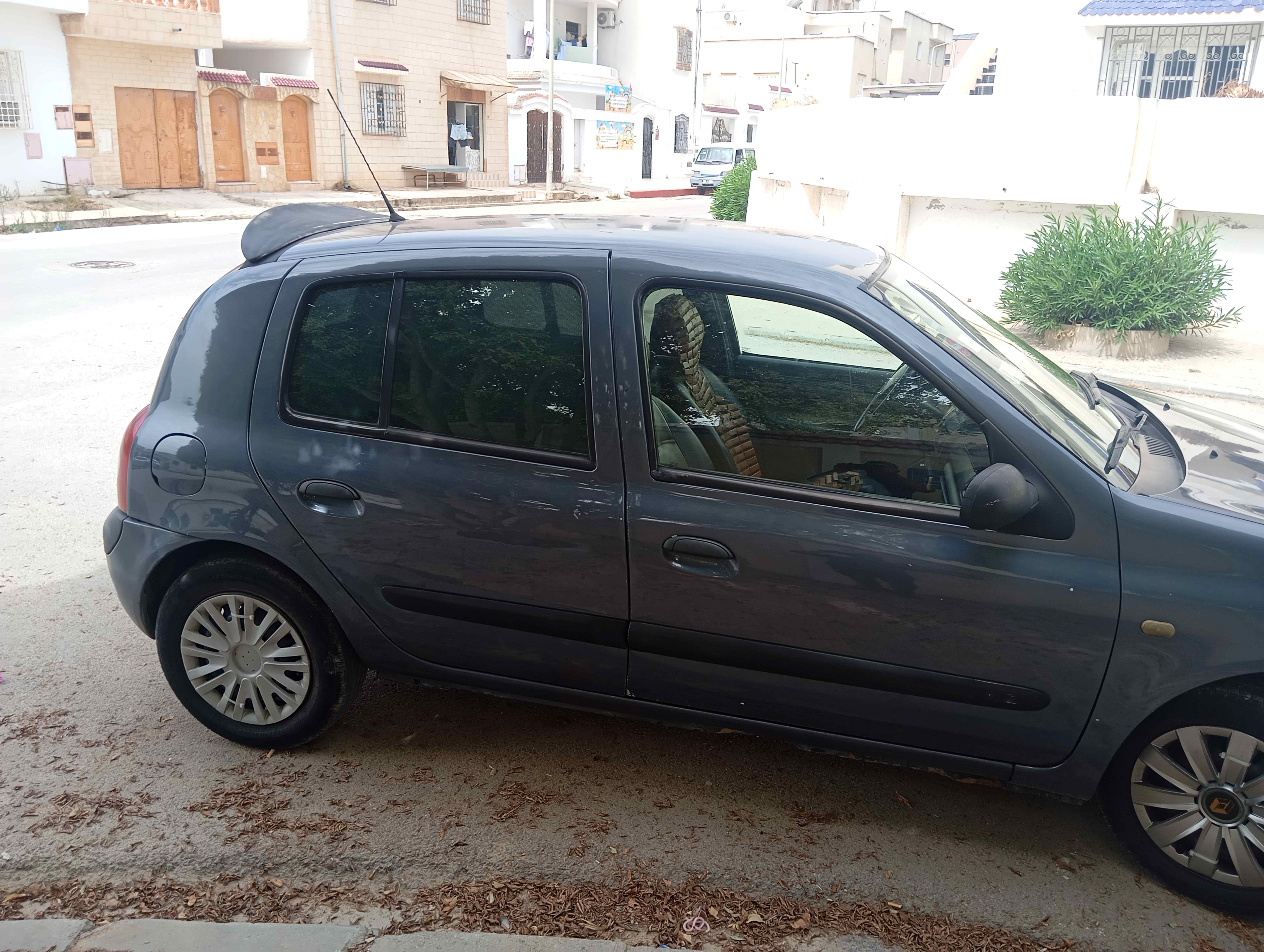 Hammam Chatt Borj Cedria Renault Clio Forzatayara