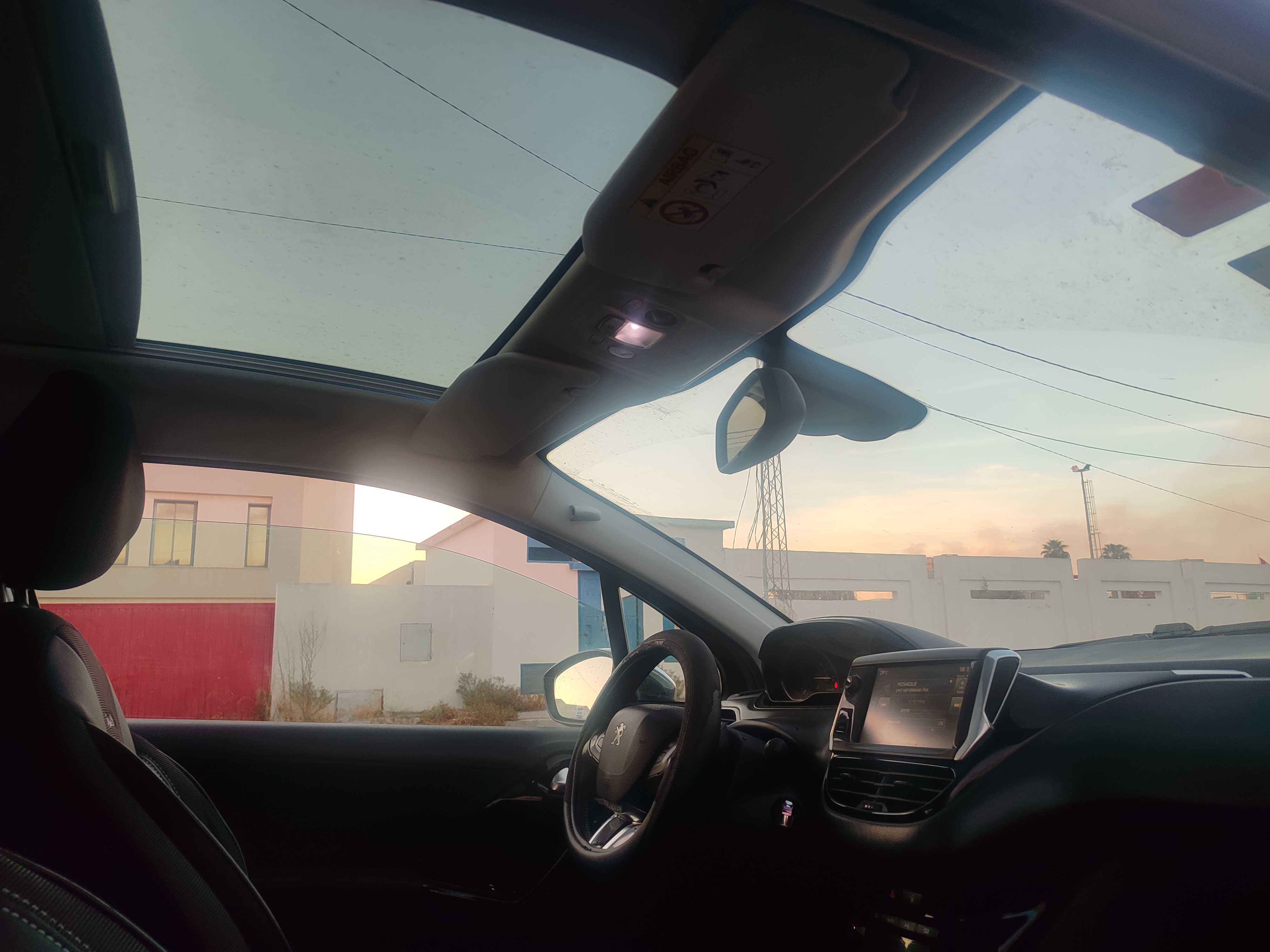 Bab Bhar Bab Bhar Peugeot 208 Peugeot 208 toutes options