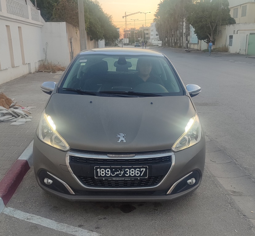 Bab Bhar Bab Bhar Peugeot 208 Peugeot 208 toutes options