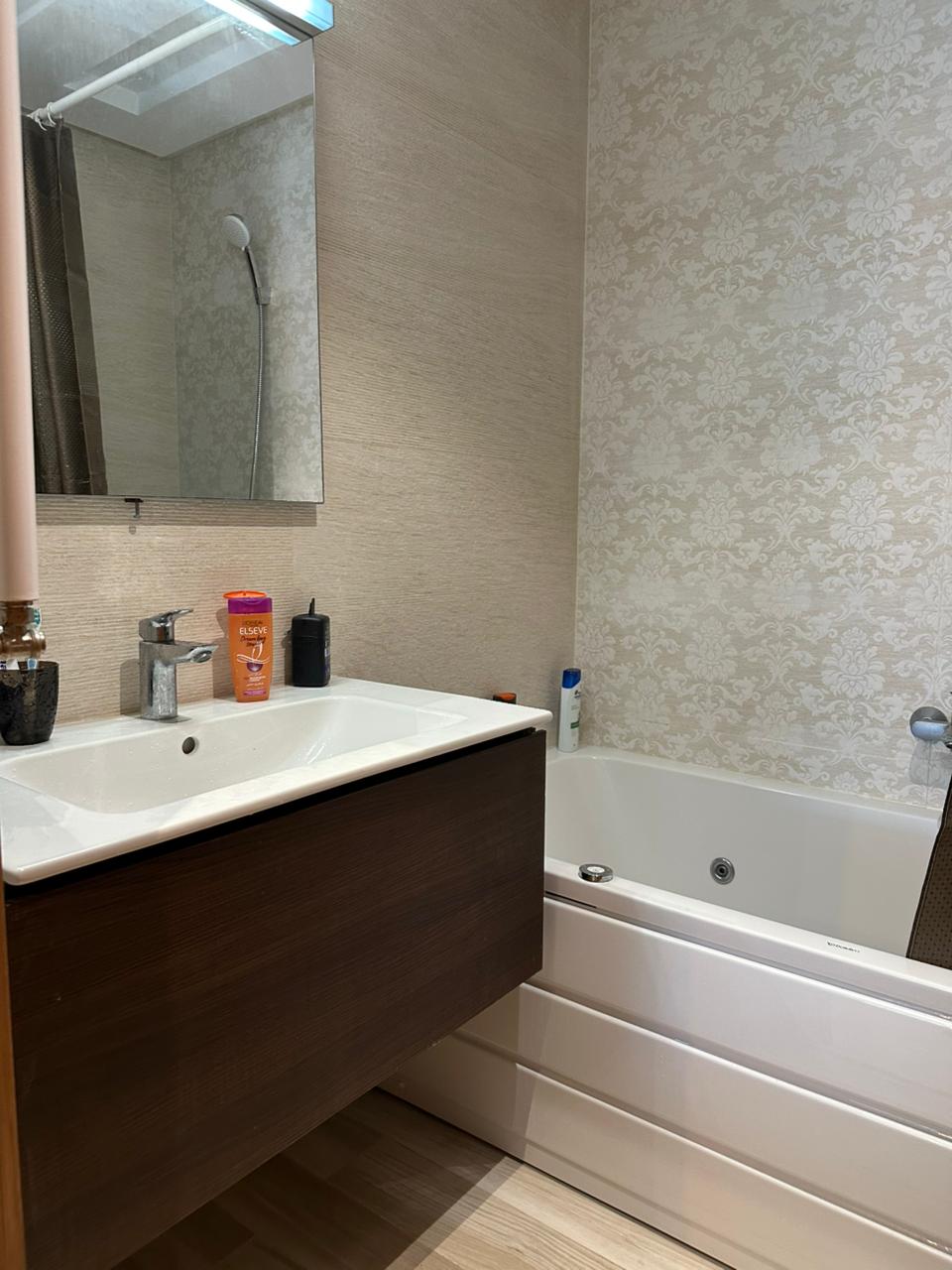 Ain Zaghouan&nbsp;Jardins de Carthage&nbsp;Vente&nbsp;Appart. 5 pi�ces+&nbsp;S4 av jardins de carthage