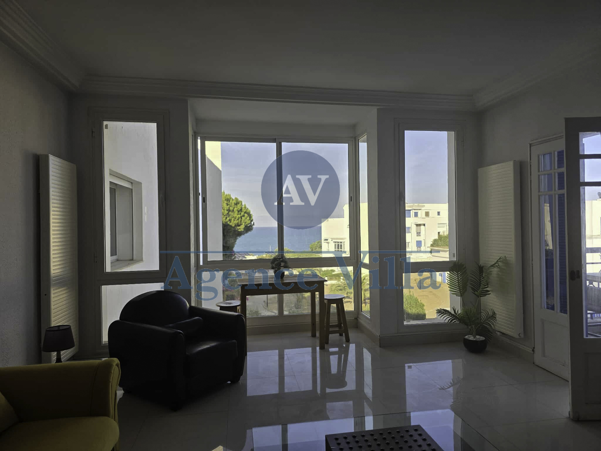 La Marsa Gammart Location Appart. 4 pices Un appartement s3 meubl  gammarth