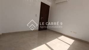 La Marsa Berge Du Lac Location Appart. 1 pice Un bureau h3 de 130m2 au lac2