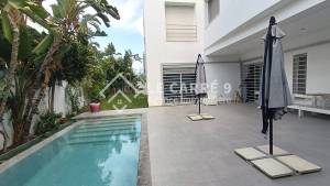 La Marsa Berge Du Lac Location Maisons Une villa avec piscine au lac 2