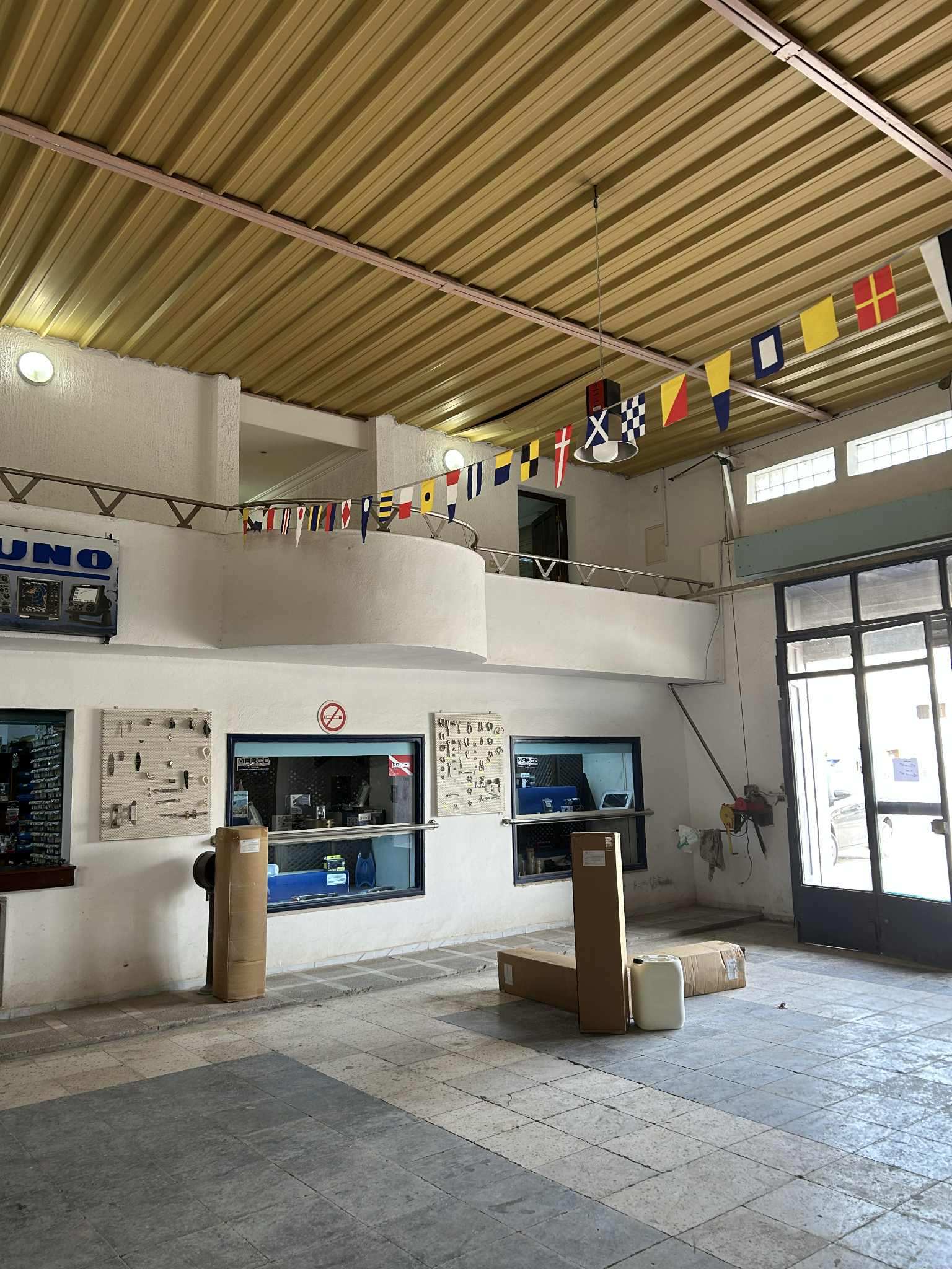 Rades&nbsp;Rades&nbsp;Terrain&nbsp;Terrain nu&nbsp;Ter industrel rades v250905