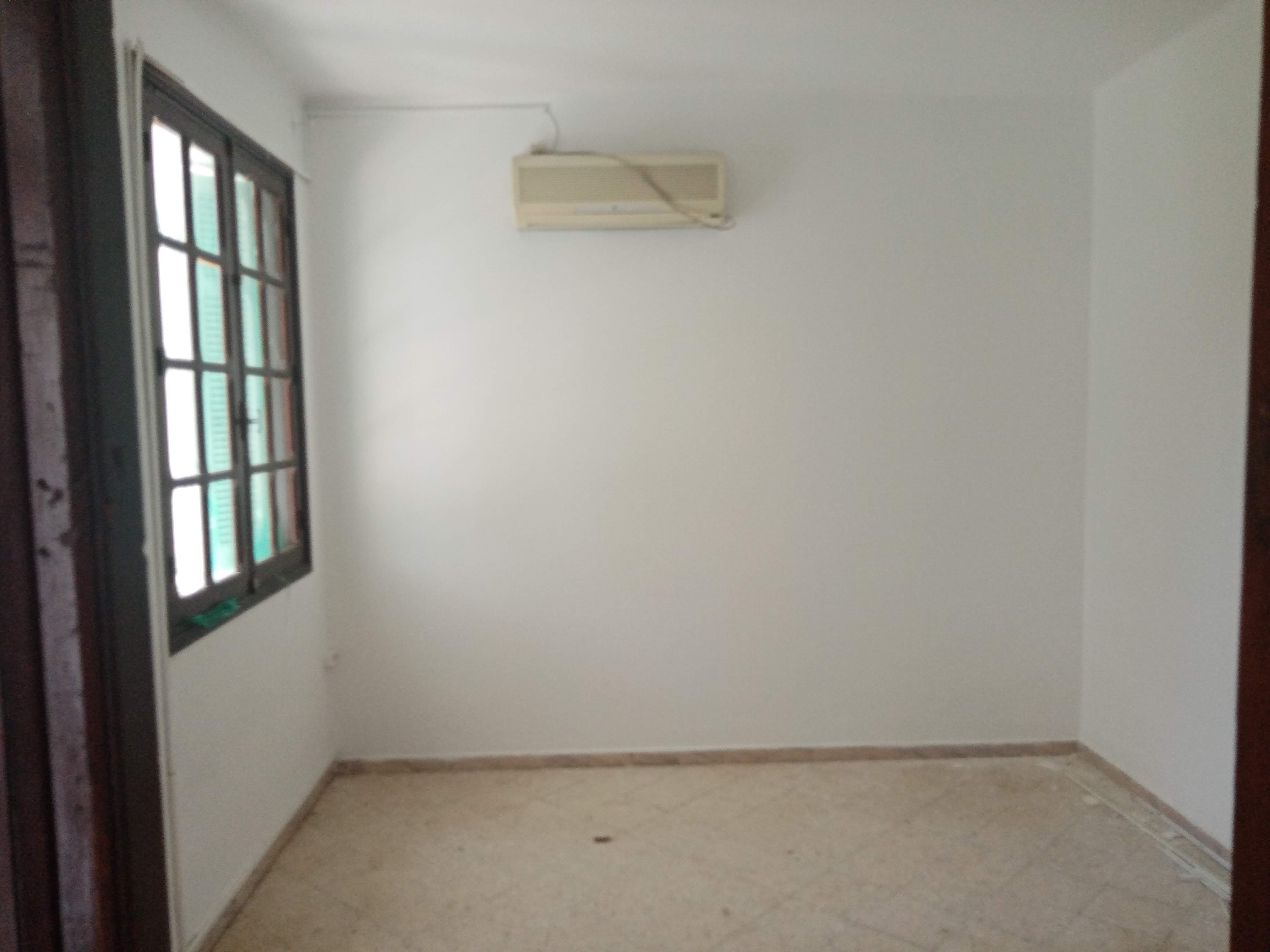 Bou Mhel El Bassatine Cite El Mouna Location Appart. 2 pices Rdc d'une villa