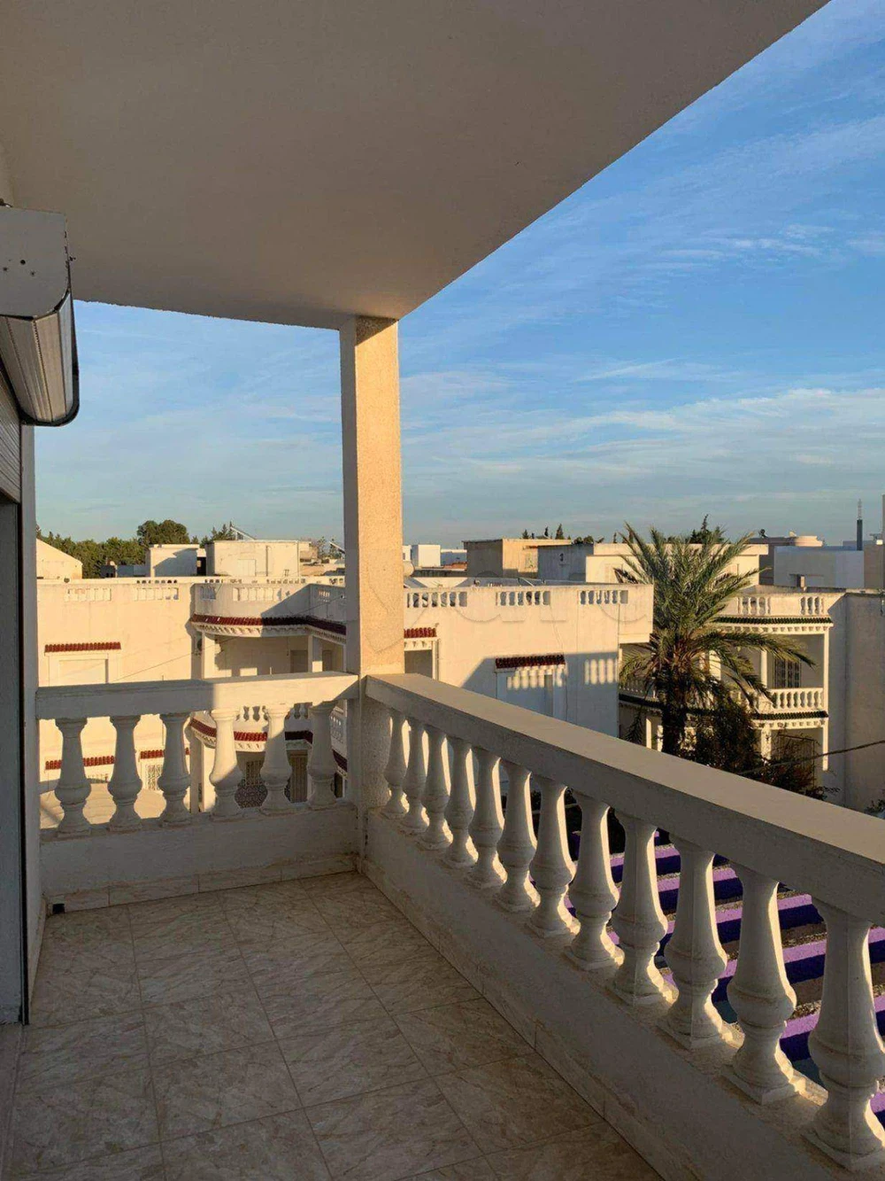La Soukra Mosque Erraoudha Location Appart. 3 pices tage de villa jamais habit  la soukra