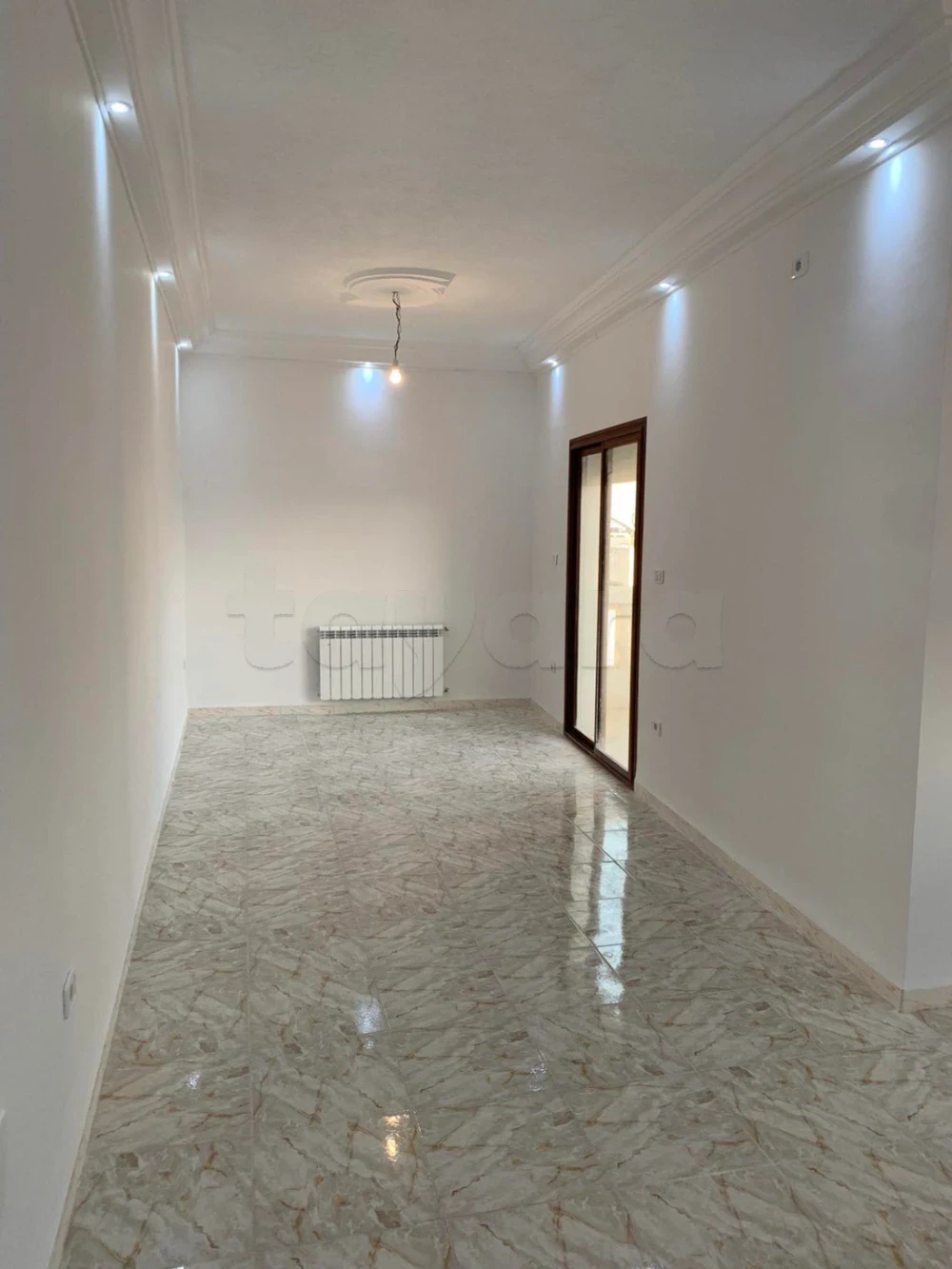 La Soukra Mosque Erraoudha Location Appart. 3 pices tage de villa jamais habit  la soukra