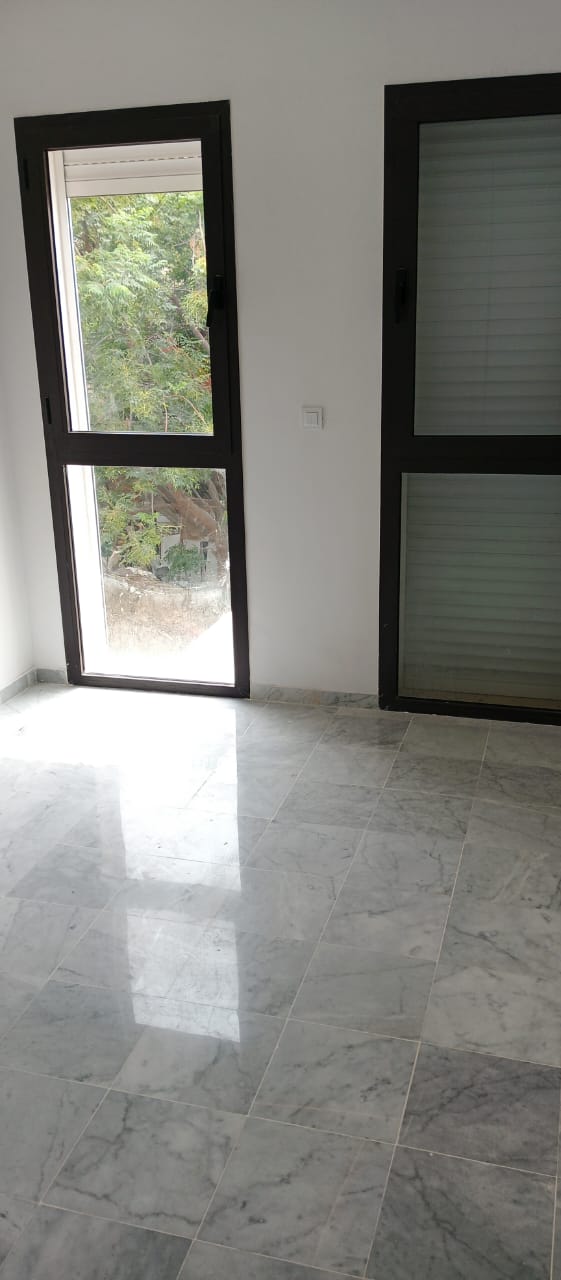 Ain Zaghouan Ain Zaghouan Location Appart. 2 pices Apprt splus 1  ain zaghouene