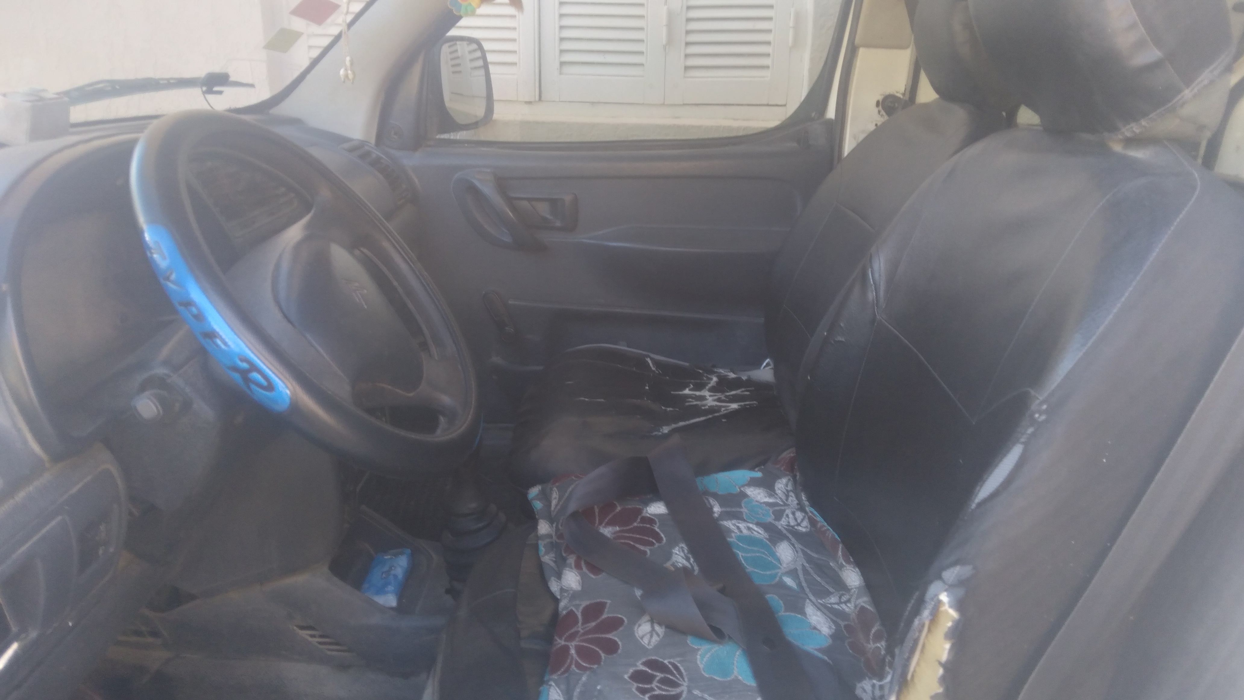 Ghar El Melh Bajou Autre Marque Autre Modle Partner blanc