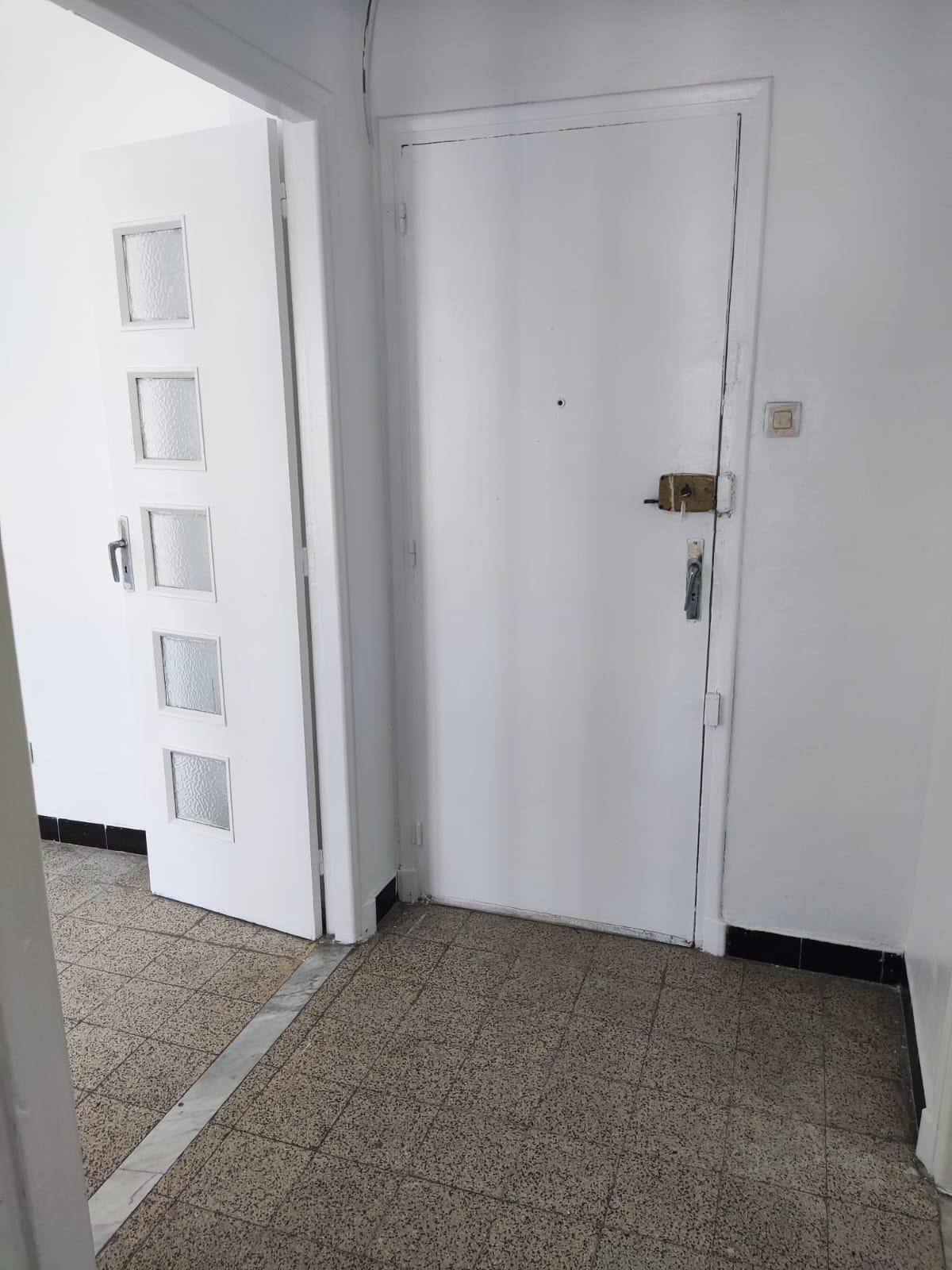 Sidi El Bechir Monfleury Vente Appart. 2 pices Appartement  montfleury