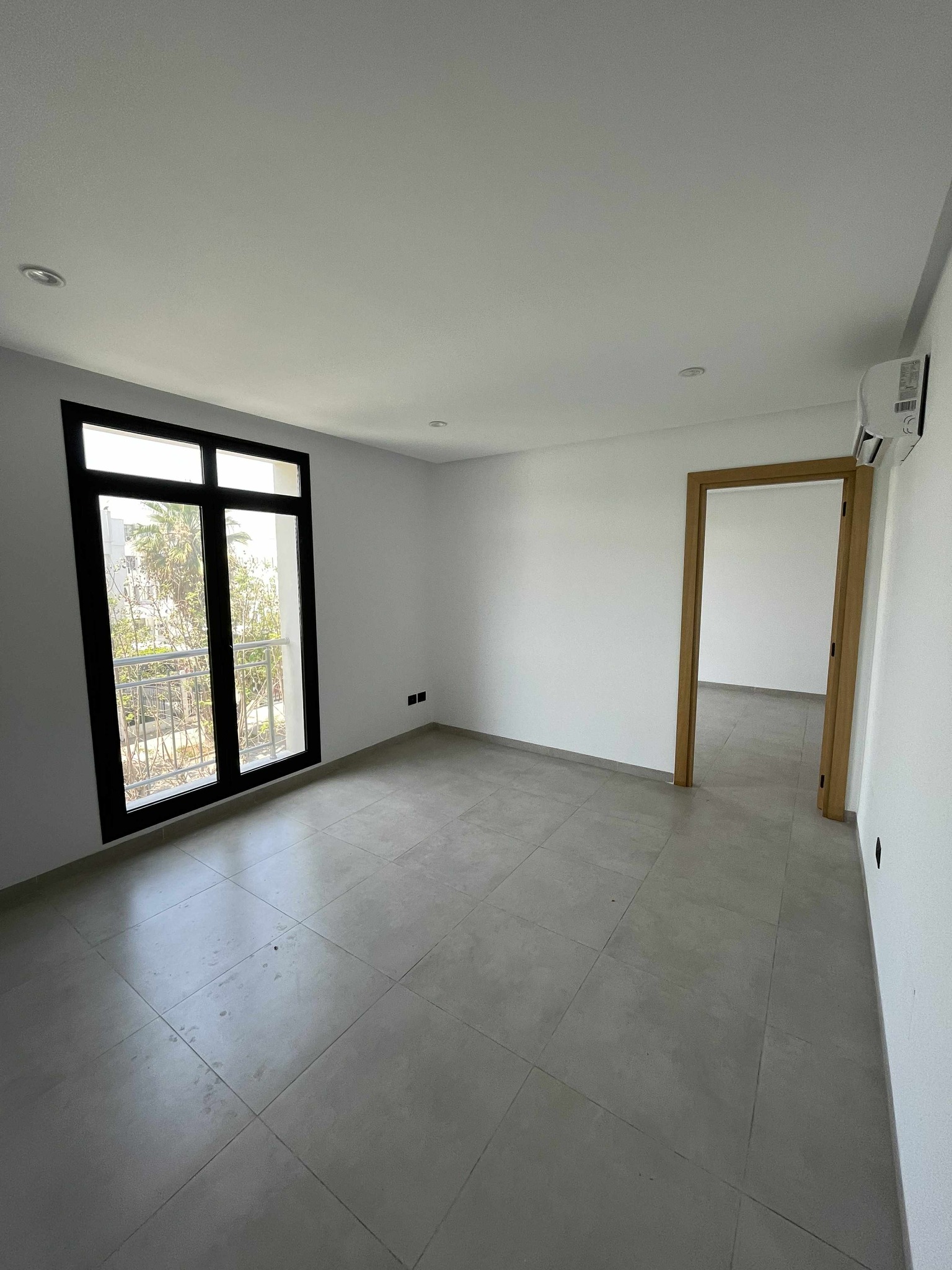 Cite El Khadra Cite Jardins Bureaux & Commerces Bureau Bureau s plus 1  alain savary