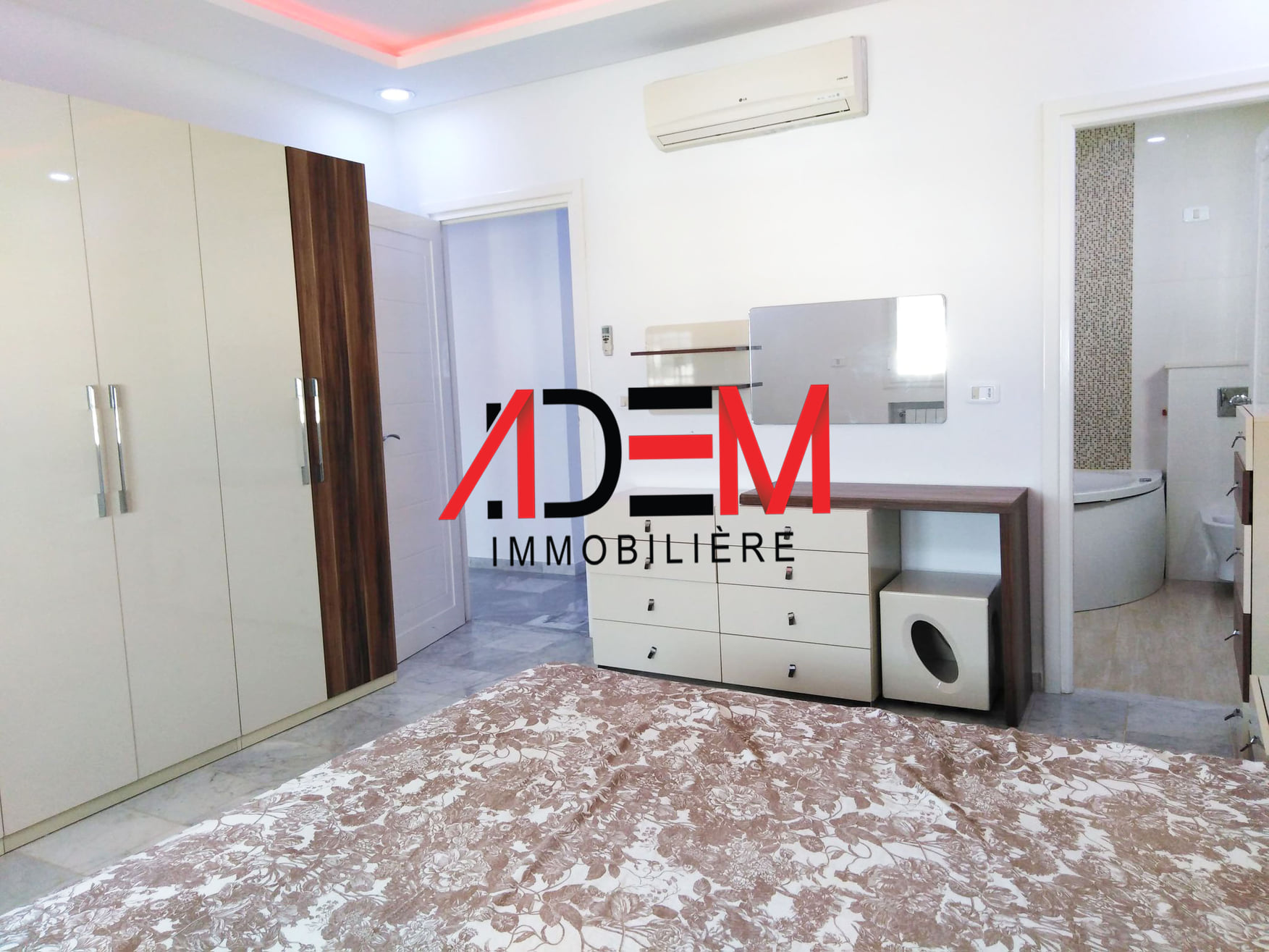 Akouda Chatt Meriem Location Appart. 4 pices Spacieux appartement vue mer