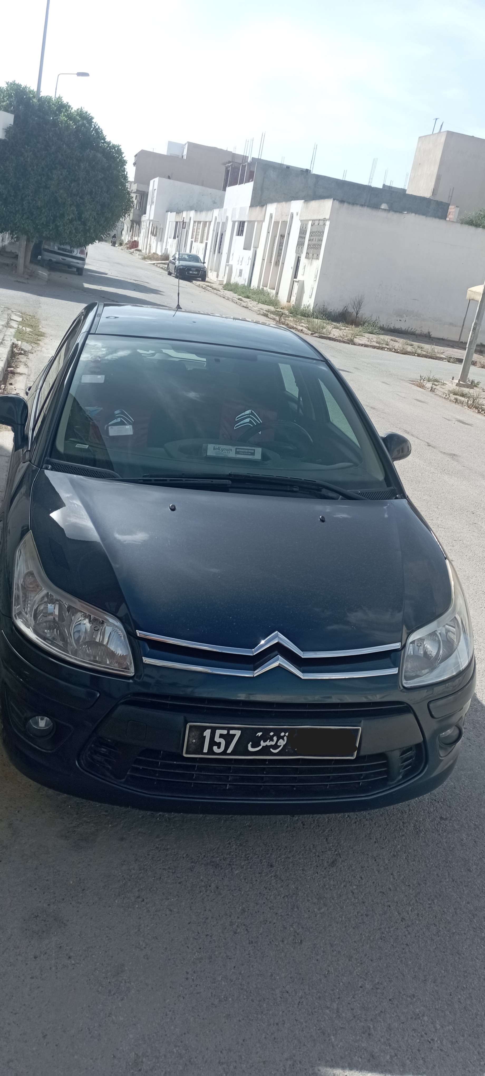 Raoued Ariana Essoughra Citroen C4 C4 propre diesel modle 2009