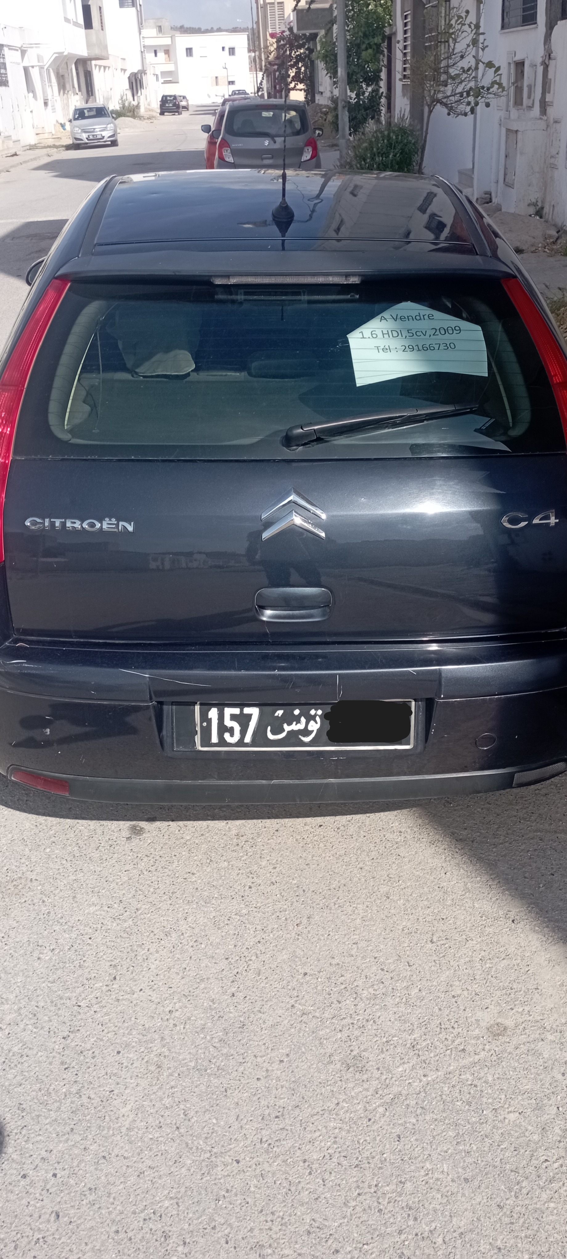 Raoued Ariana Essoughra Citroen C4 C4 propre diesel modle 2009